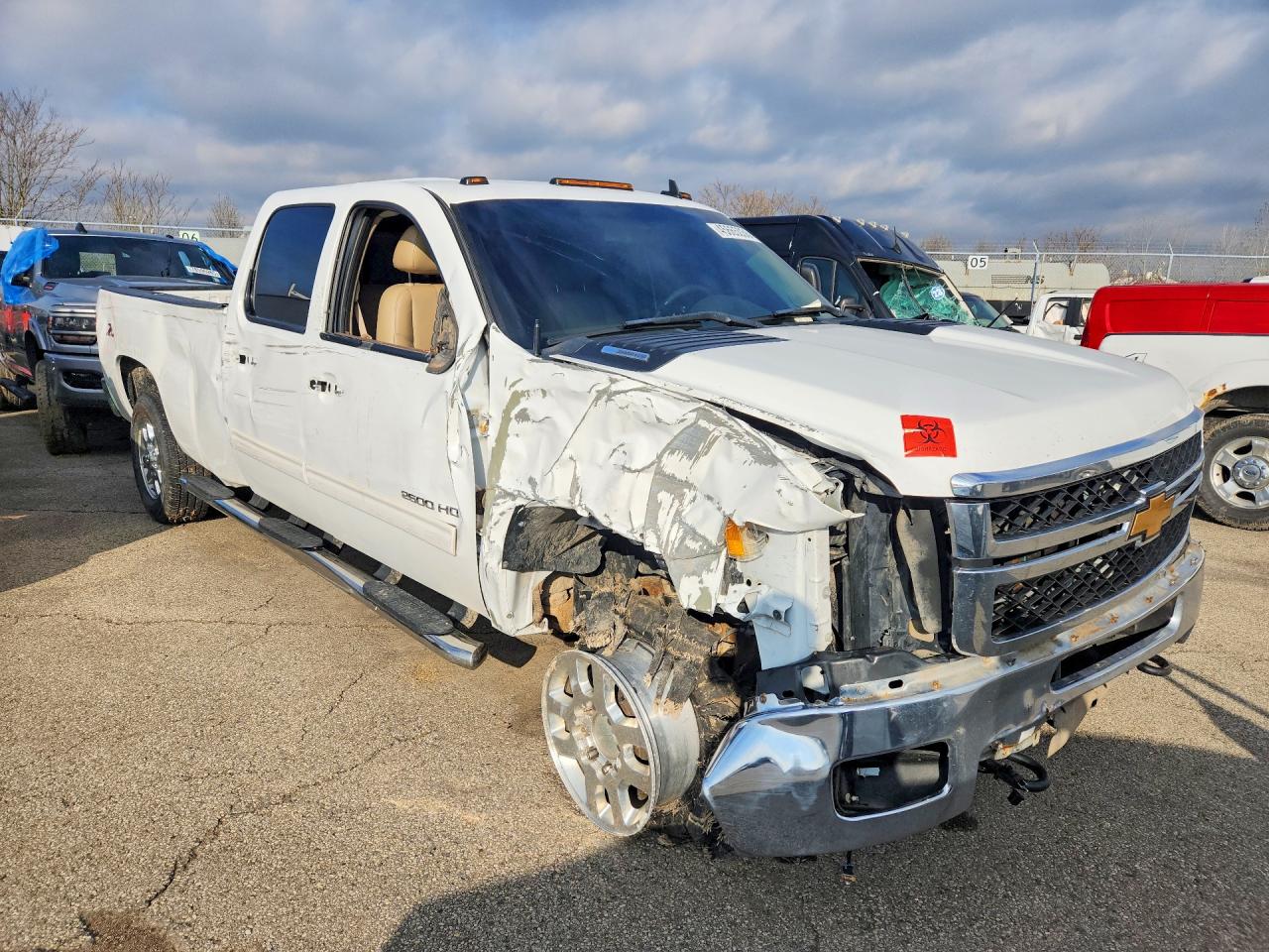 2012 Chevrolet Silverado K2500 Heavy Duty Ltz White vin: 1GC1KYC85CF129433