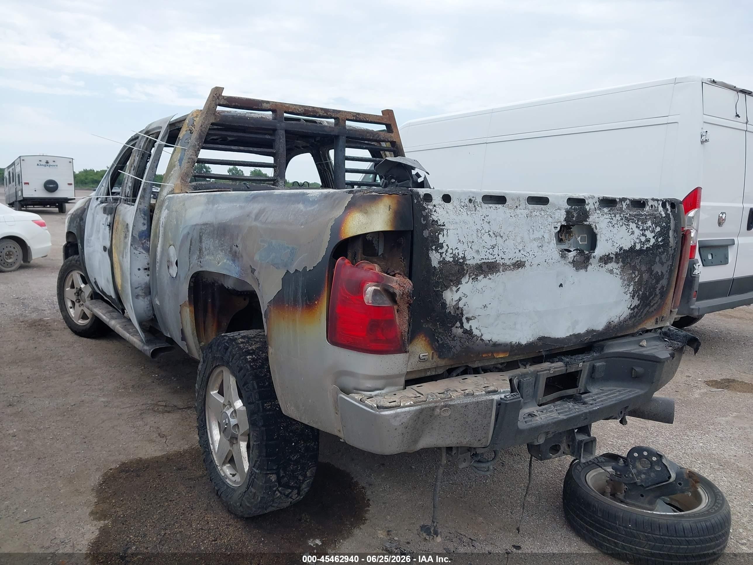 2011 Chevrolet Silverado 2500hd Ltz Silver vin: 1GC1KYC87BF148130