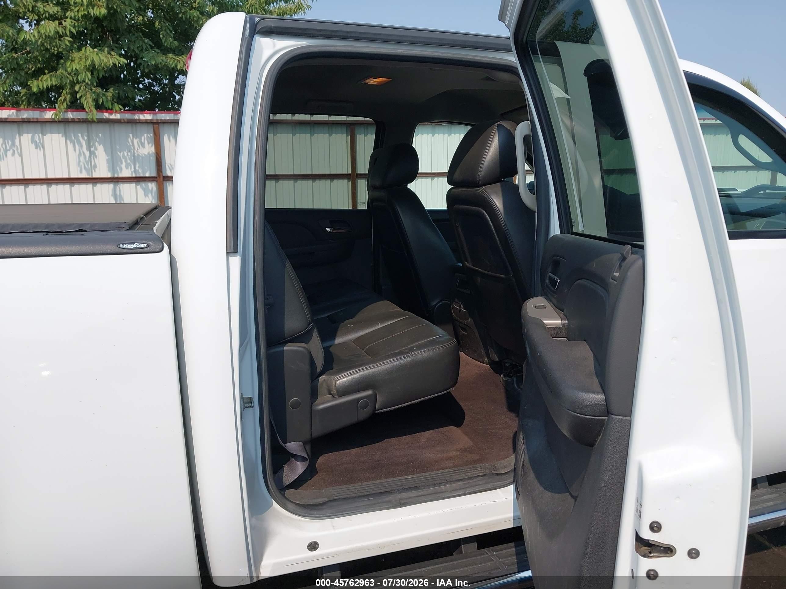 2013 Chevrolet Silverado 2500hd Ltz White vin: 1GC1KYCG6DF165415