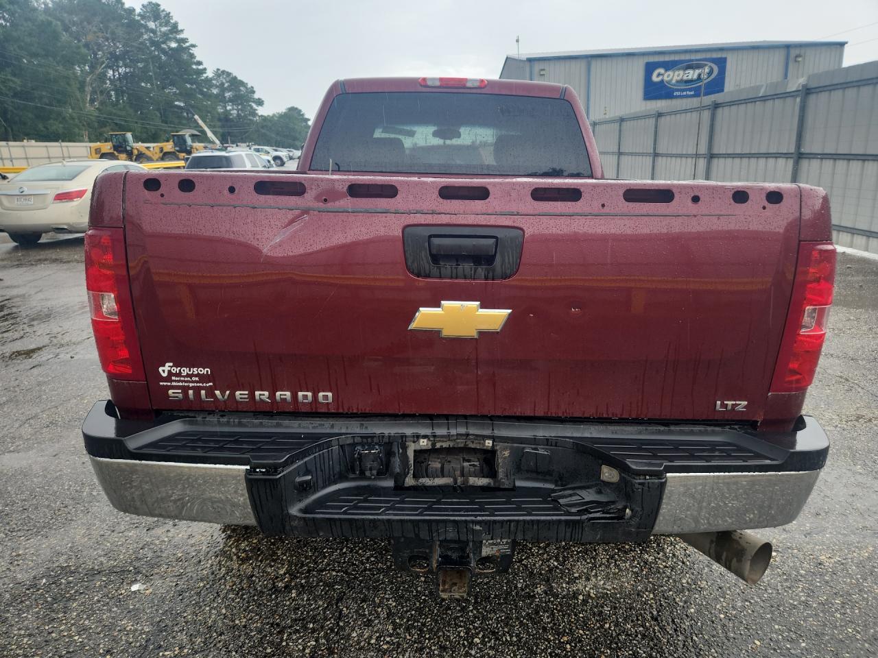 2013 Chevrolet Silverado K2500 Heavy Duty Ltz Maroon vin: 1GC1KYE80DF187092 Damage: Tailgate, Dent(S) W/ Paint Dmg, 6 To 7 Inches