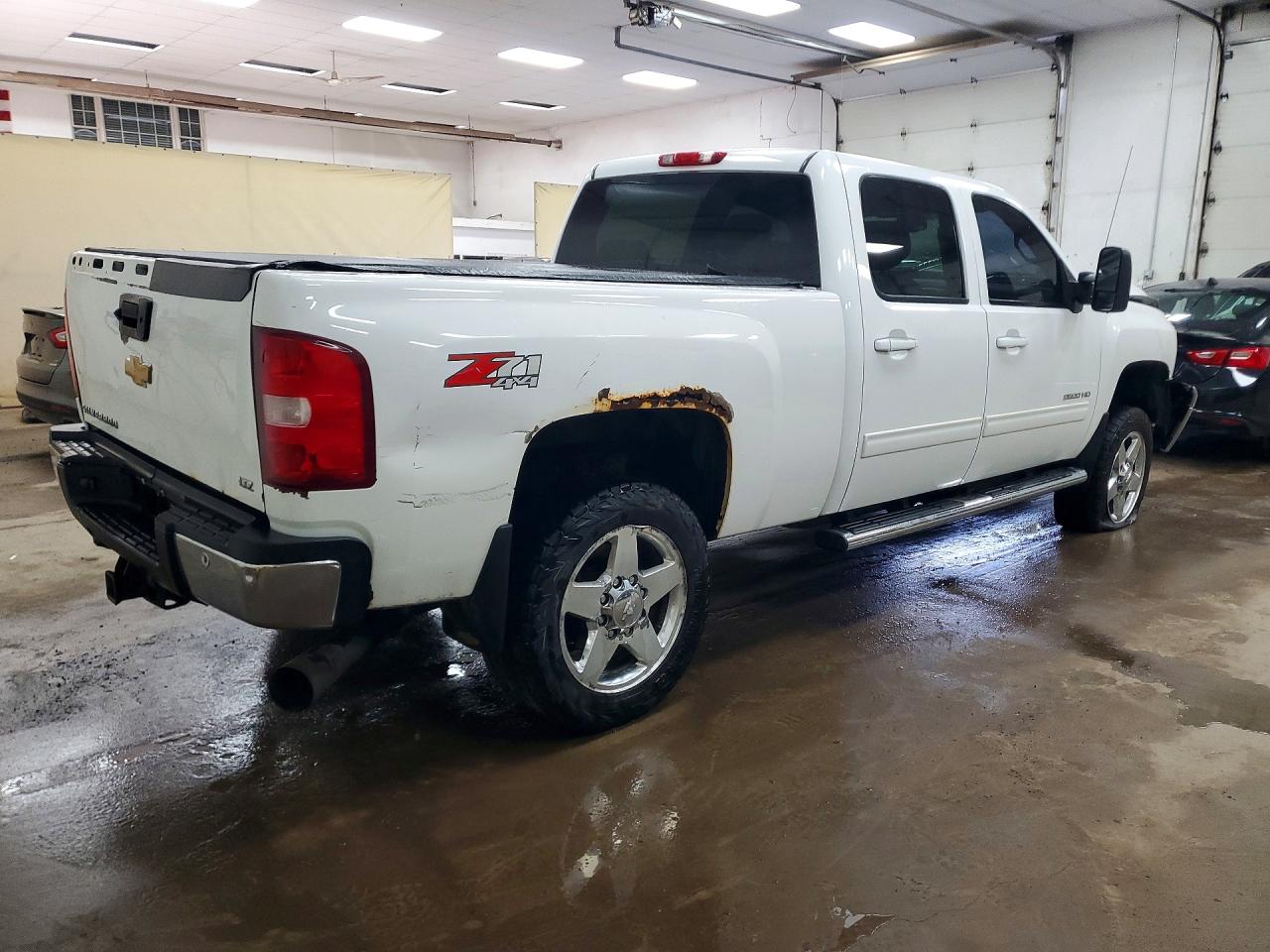 2012 Chevrolet Silverado K2500 Heavy Duty Ltz White vin: 1GC1KYE81CF145500