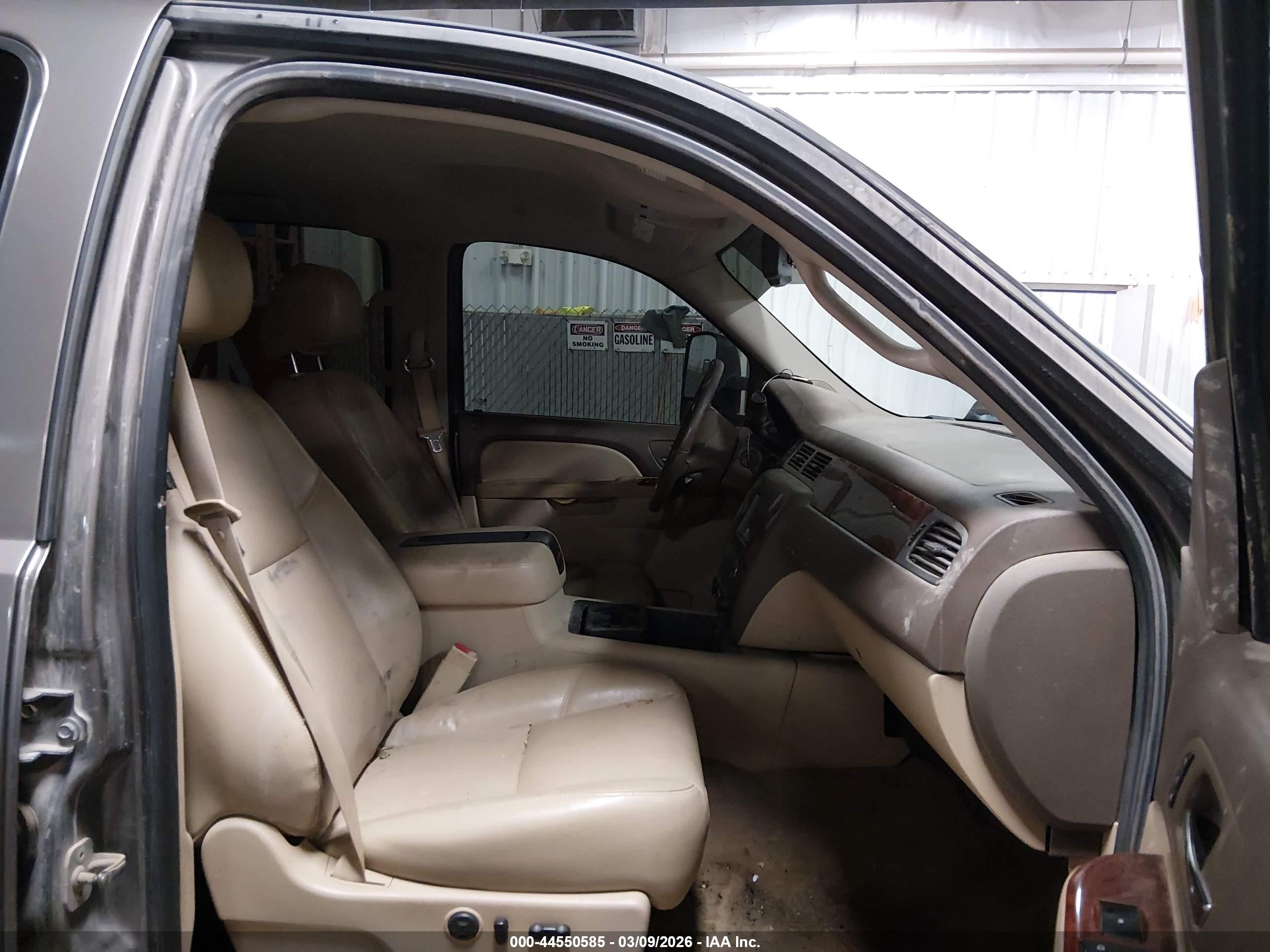 2012 Chevrolet Silverado 2500hd Ltz Tan vin: 1GC1KYE85CF237435