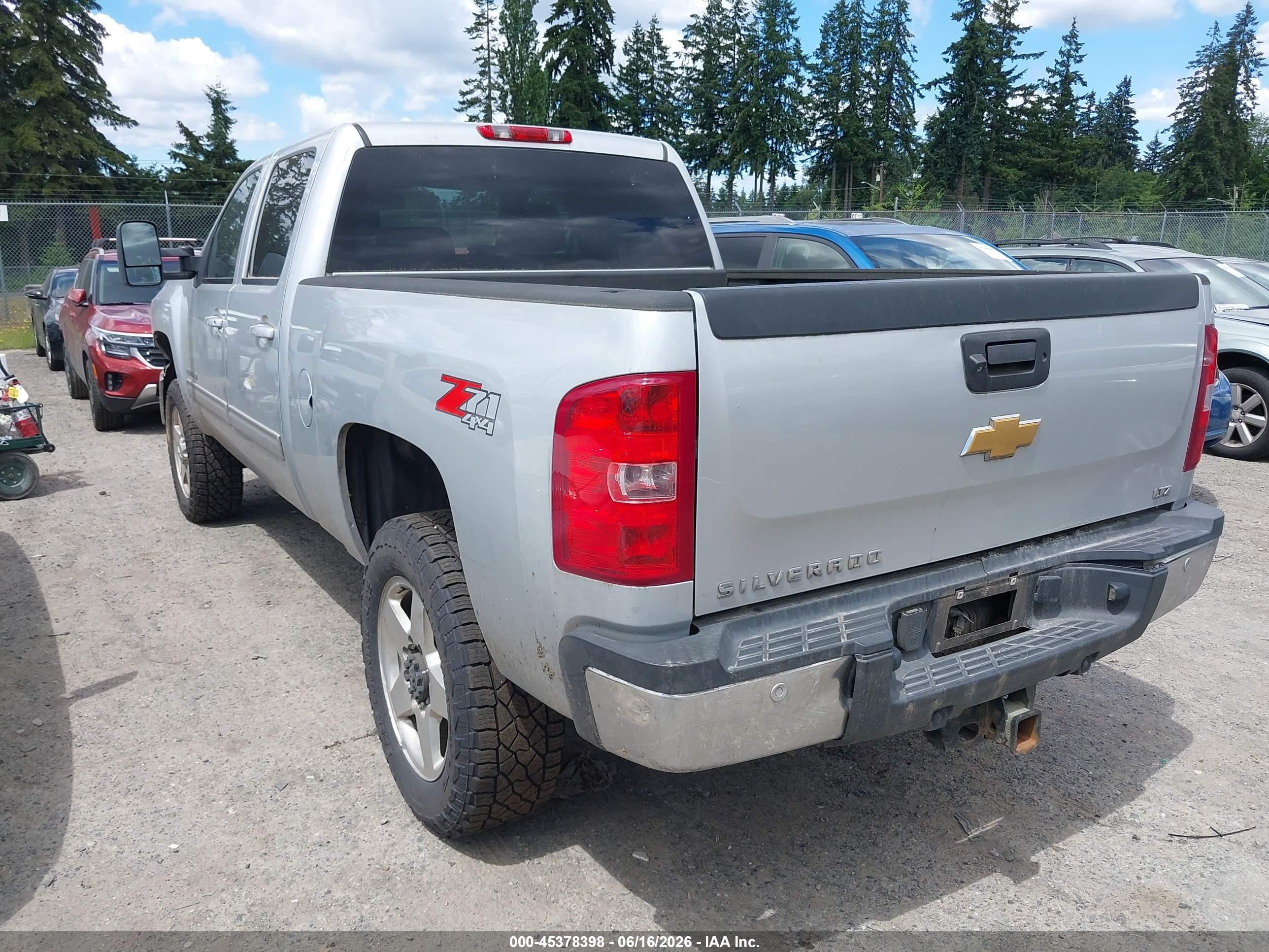 2013 Chevrolet Silverado 2500hd Ltz Silver vin: 1GC1KYE85DF208342