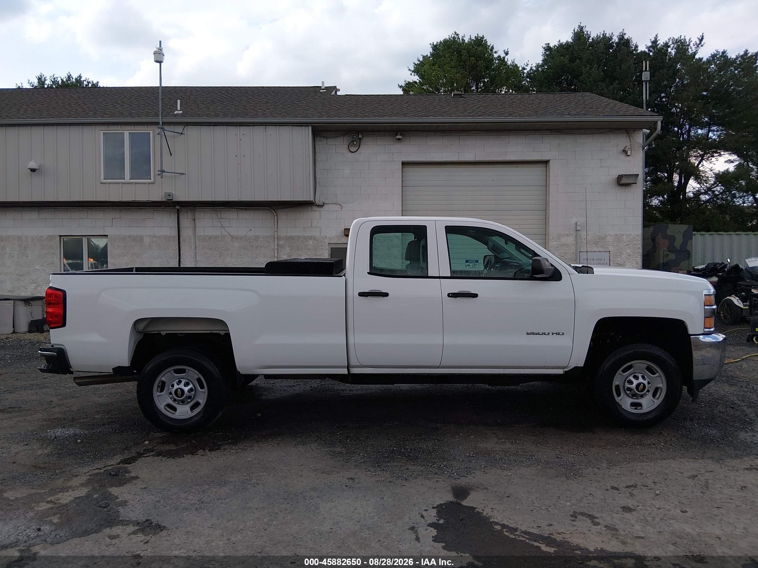 2015 Chevrolet Silverado 2500hd Built After Aug 14 Work Truck White vin: 1GC2CUEB7FZ540581