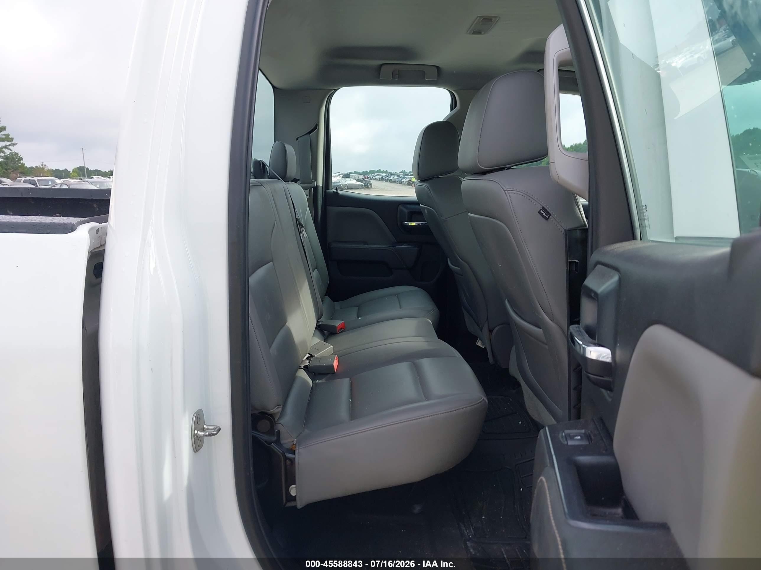 2015 Chevrolet Silverado 2500hd Work Truck White vin: 1GC2CUEG1FZ125915