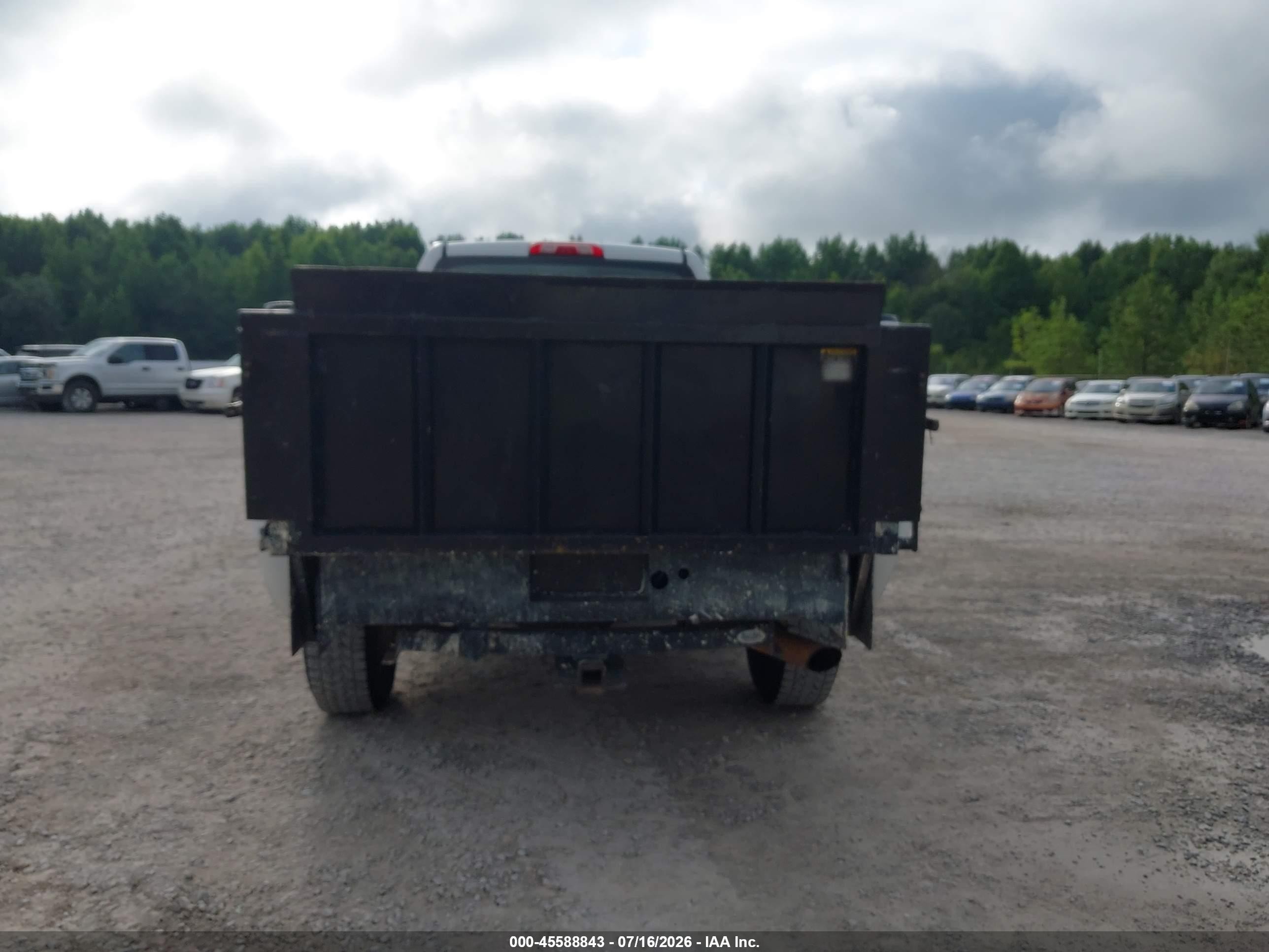 2015 Chevrolet Silverado 2500hd Work Truck White vin: 1GC2CUEG1FZ125915