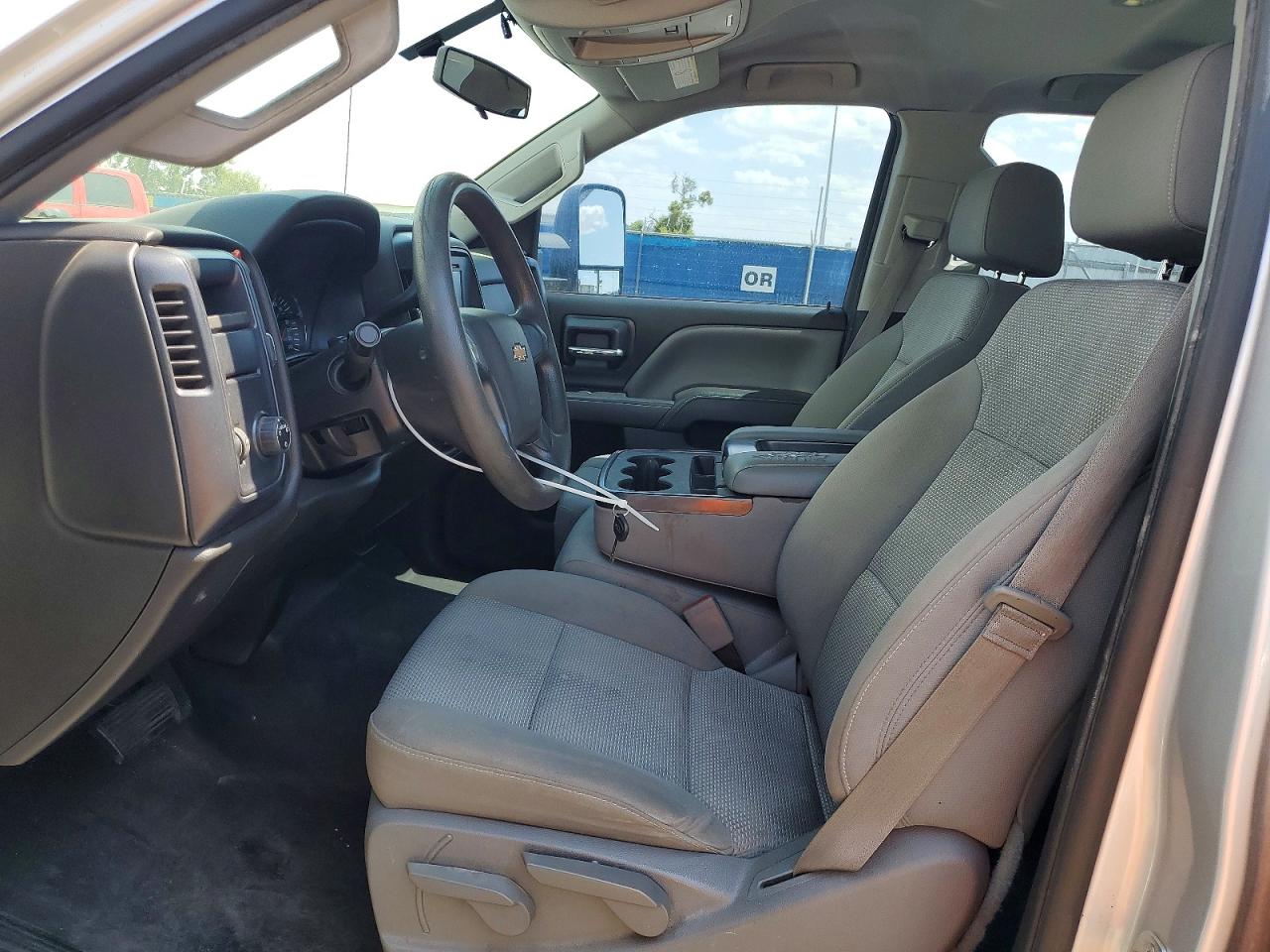 2015 Chevrolet Silverado C2500 Heavy Duty Серебряный vin: 1GC2CUEG2FZ135191