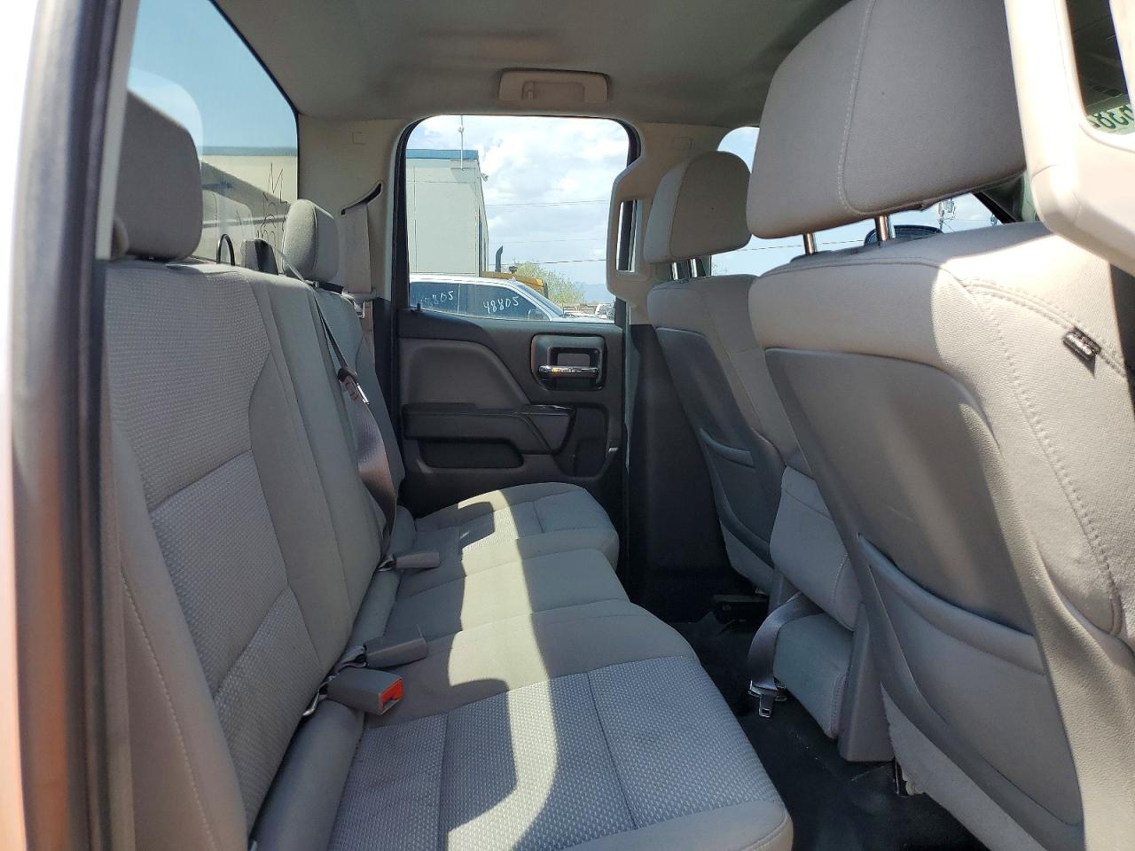 2015 Chevrolet Silverado C2500 Heavy Duty Серебряный vin: 1GC2CUEG2FZ135191