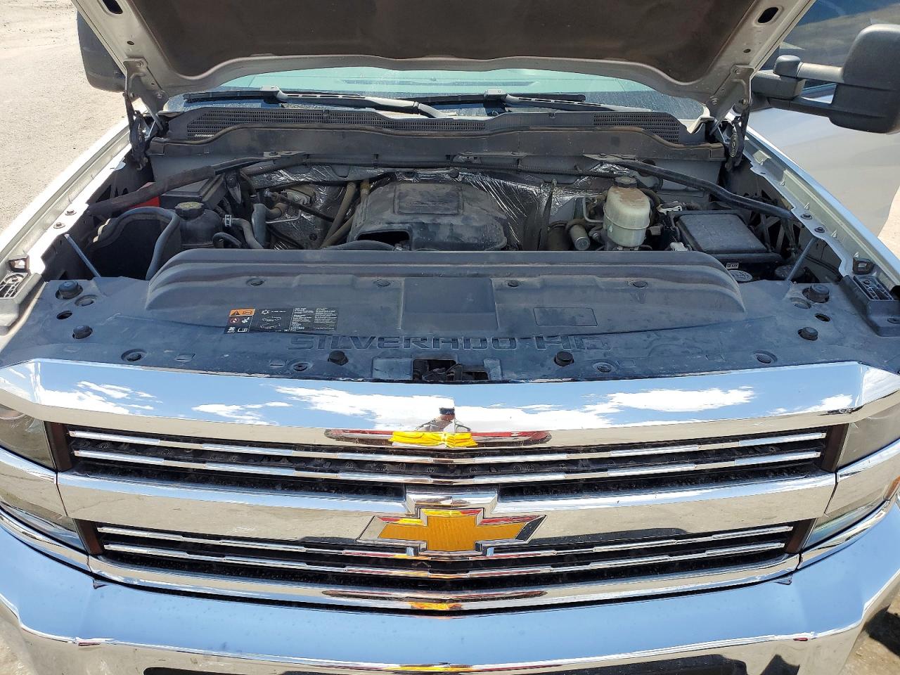 2015 Chevrolet Silverado C2500 Heavy Duty Серебряный vin: 1GC2CUEG2FZ135191