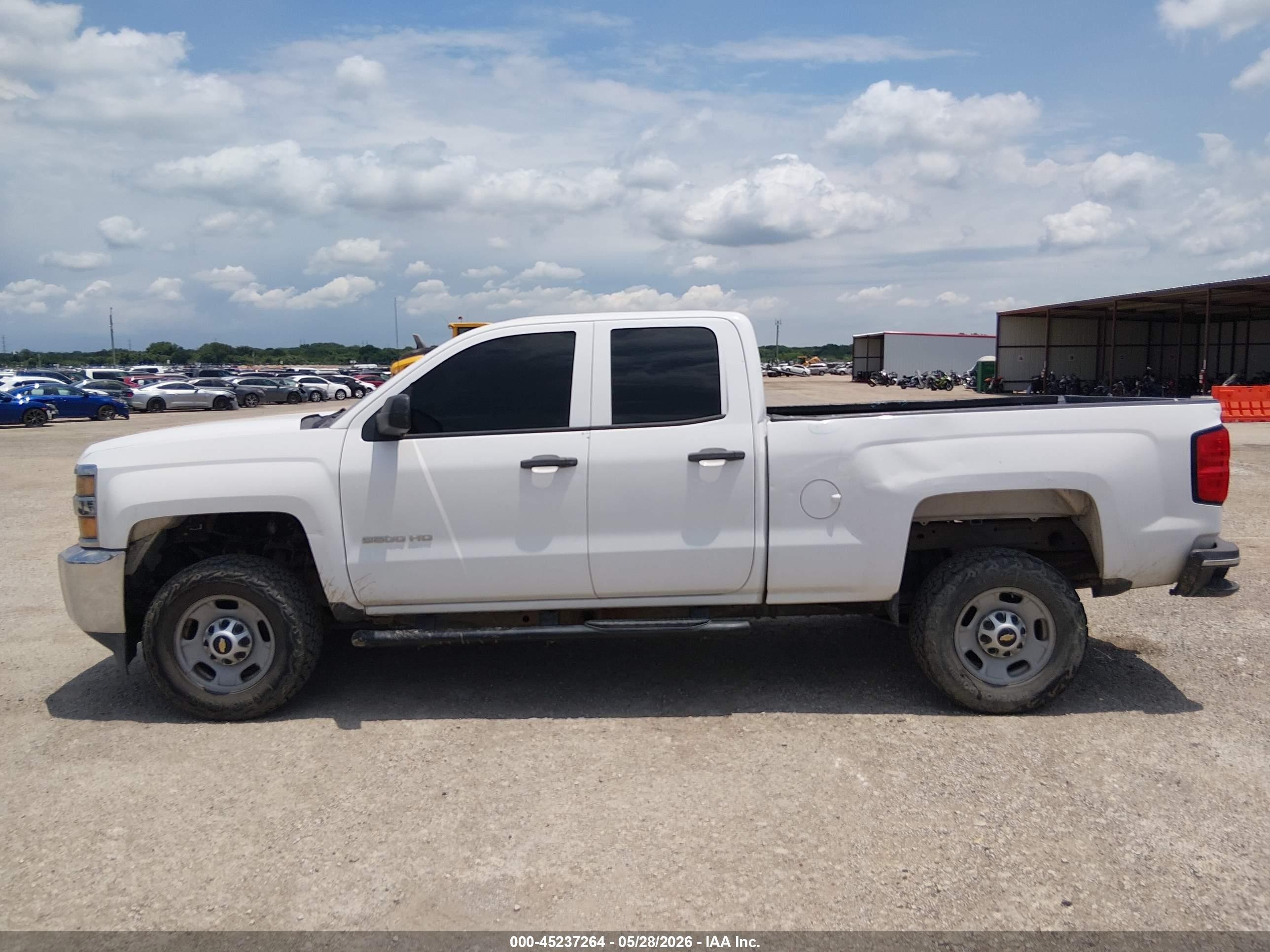 2015 Chevrolet Silverado 2500hd Wt White vin: 1GC2CUEG6FZ546710