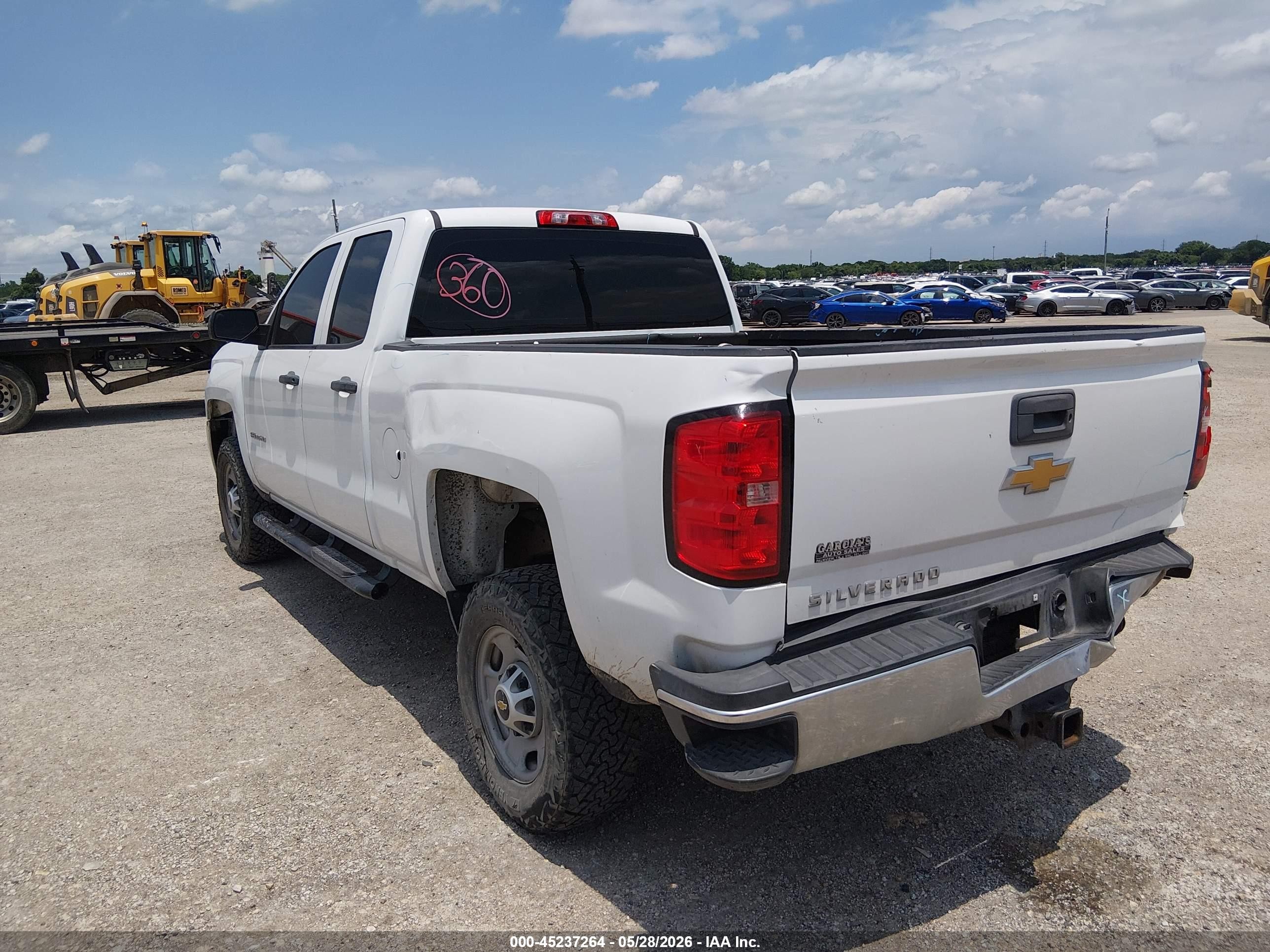 2015 Chevrolet Silverado 2500hd Wt White vin: 1GC2CUEG6FZ546710
