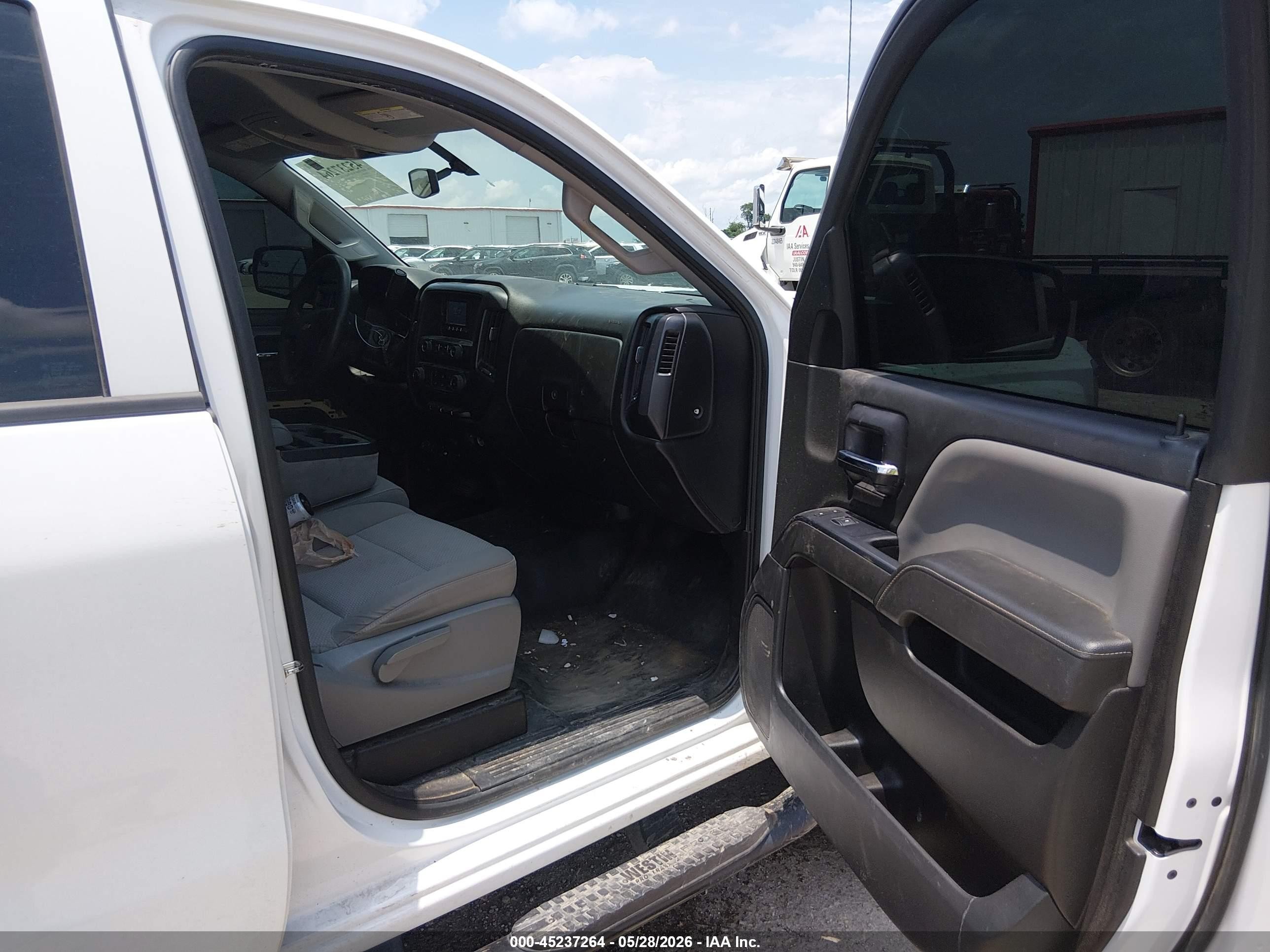 2015 Chevrolet Silverado 2500hd Wt White vin: 1GC2CUEG6FZ546710