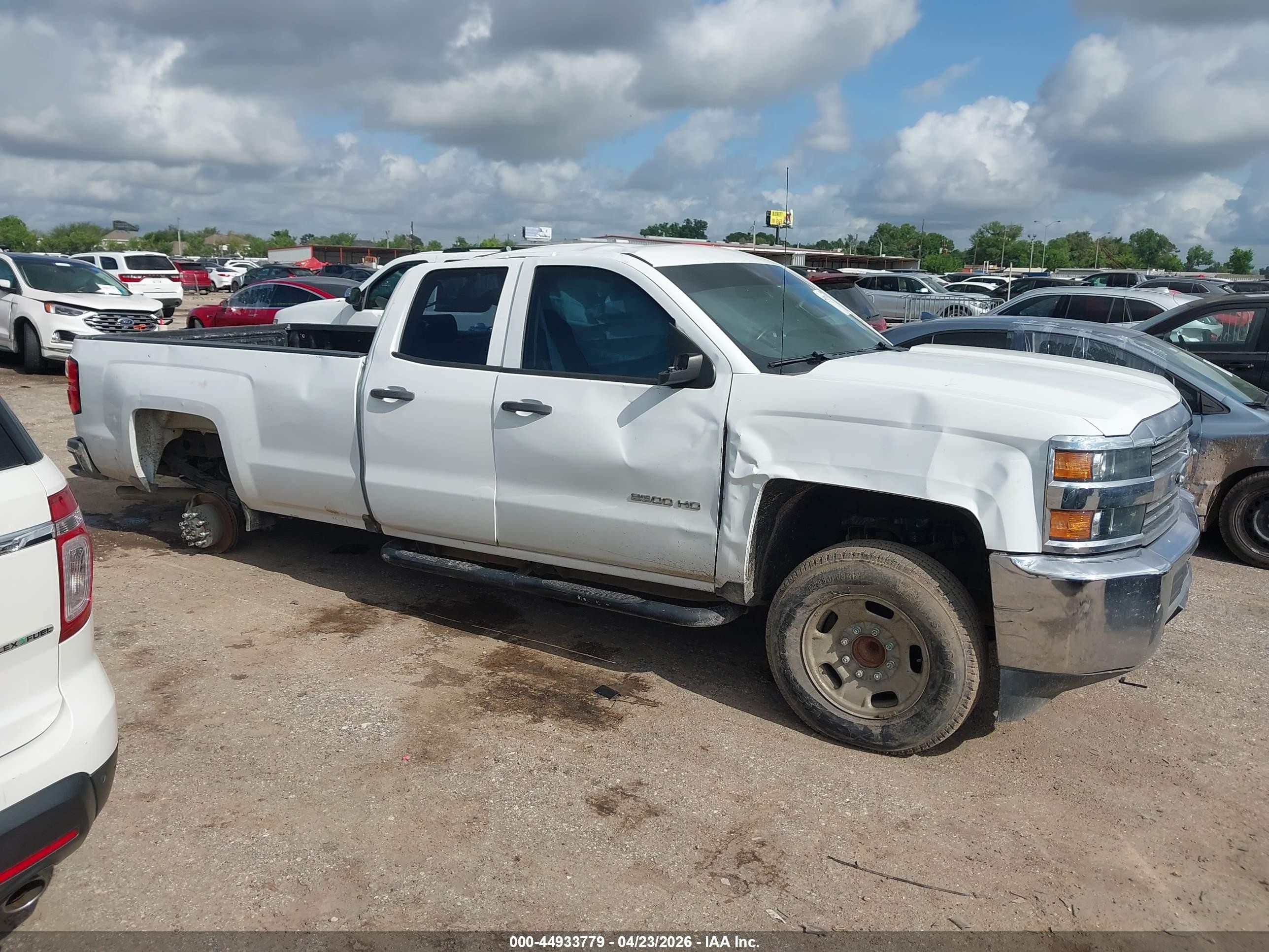 2017 Chevrolet Silverado 2500hd Wt Белый vin: 1GC2CUEG9HZ221603
