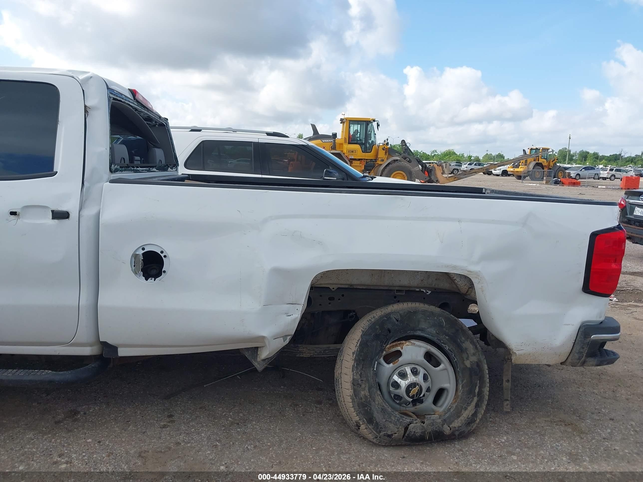 2017 Chevrolet Silverado 2500hd Wt Белый vin: 1GC2CUEG9HZ221603
