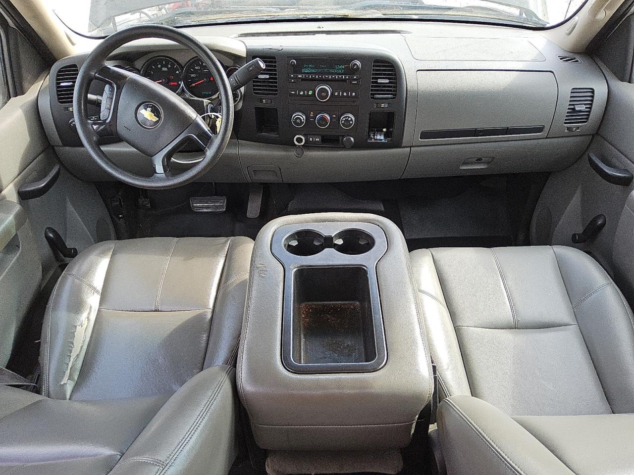 2011 Chevrolet Silverado C2500 Heavy Duty White vin: 1GC2CVC88BZ153920 Damage: Left Front Seat Cushion, Worn, Replacement Required
