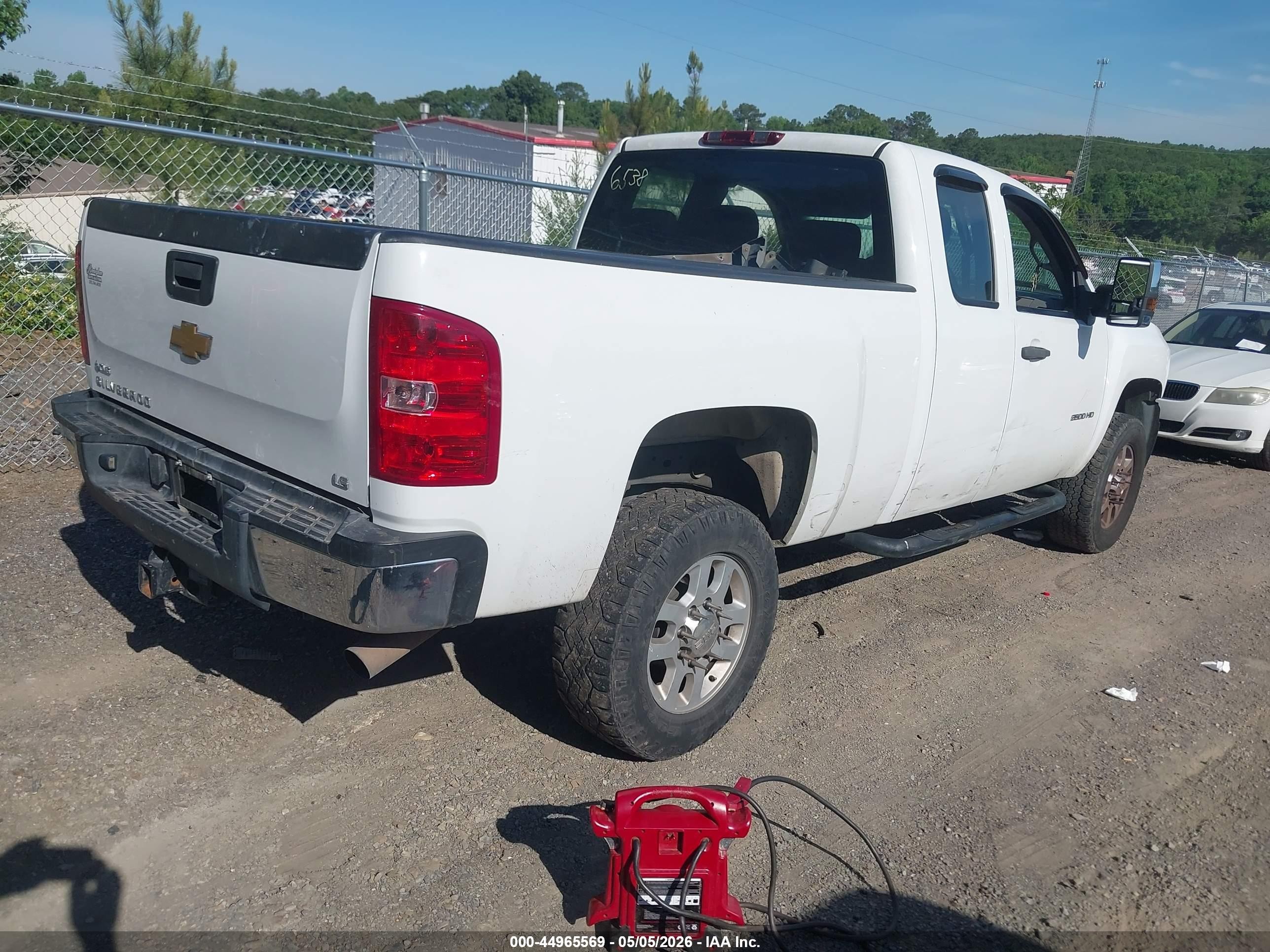 2013 Chevrolet Silverado 2500hd Work Truck White vin: 1GC2CVCB1DZ343587