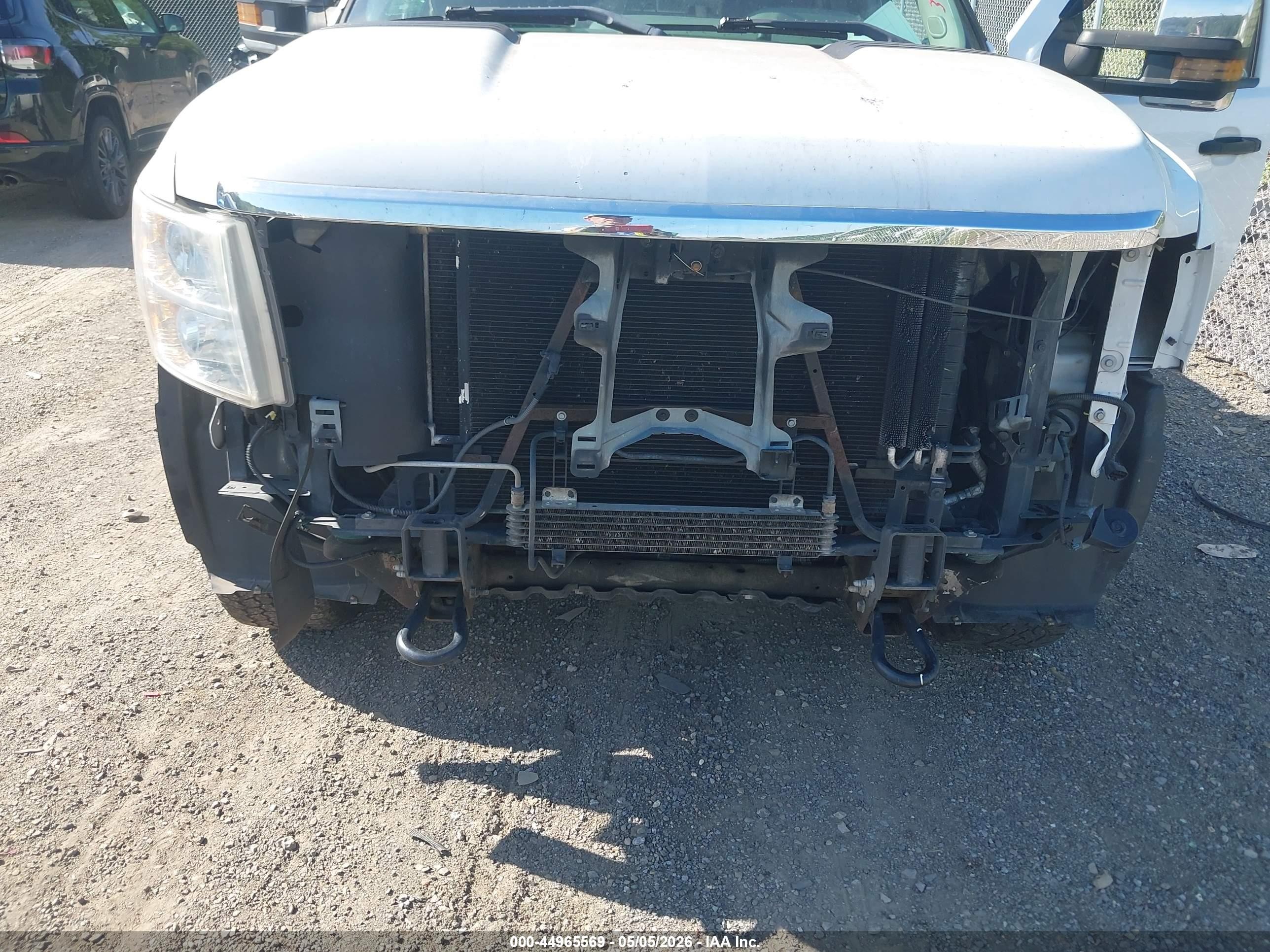 2013 Chevrolet Silverado 2500hd Work Truck White vin: 1GC2CVCB1DZ343587