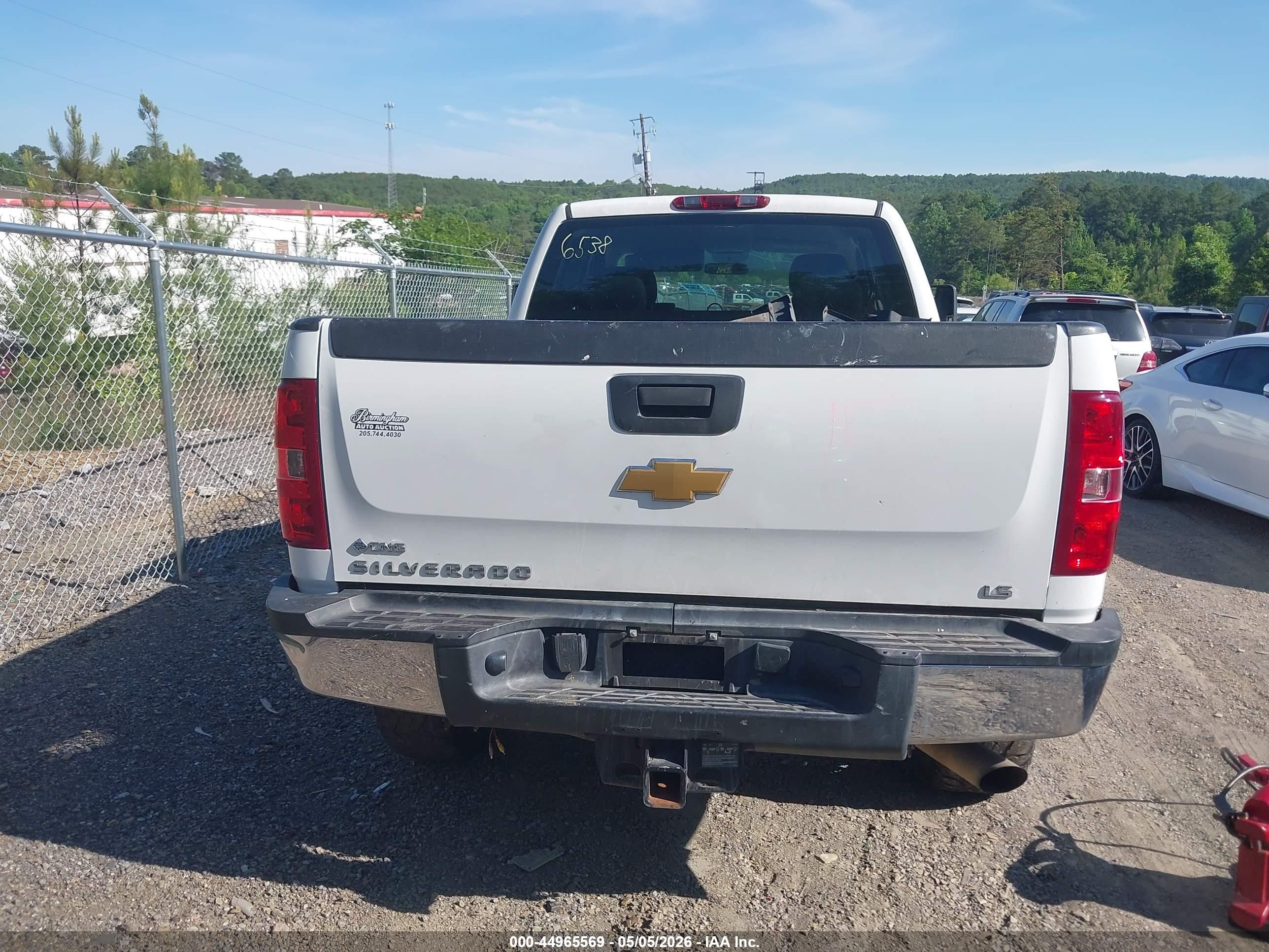 2013 Chevrolet Silverado 2500hd Work Truck White vin: 1GC2CVCB1DZ343587
