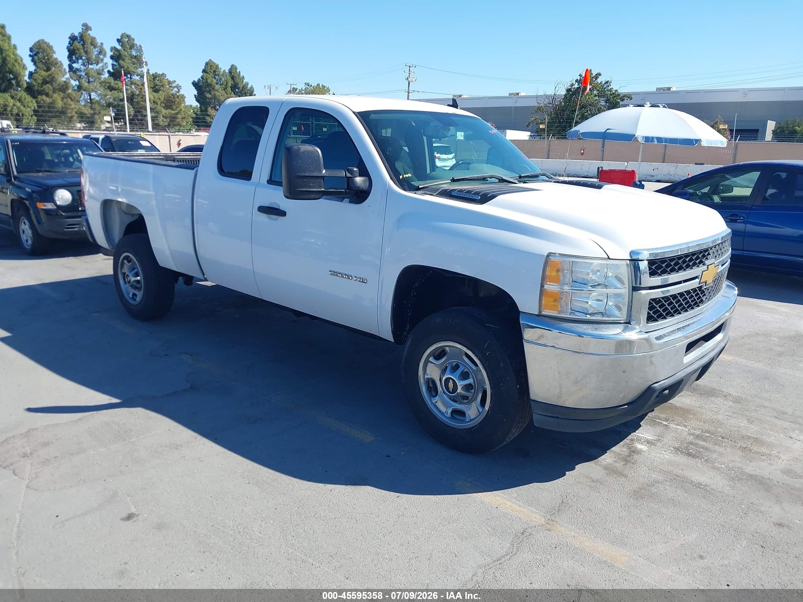 2012 Chevrolet Silverado 2500hd Work Truck White vin: 1GC2CVCG2CZ333547