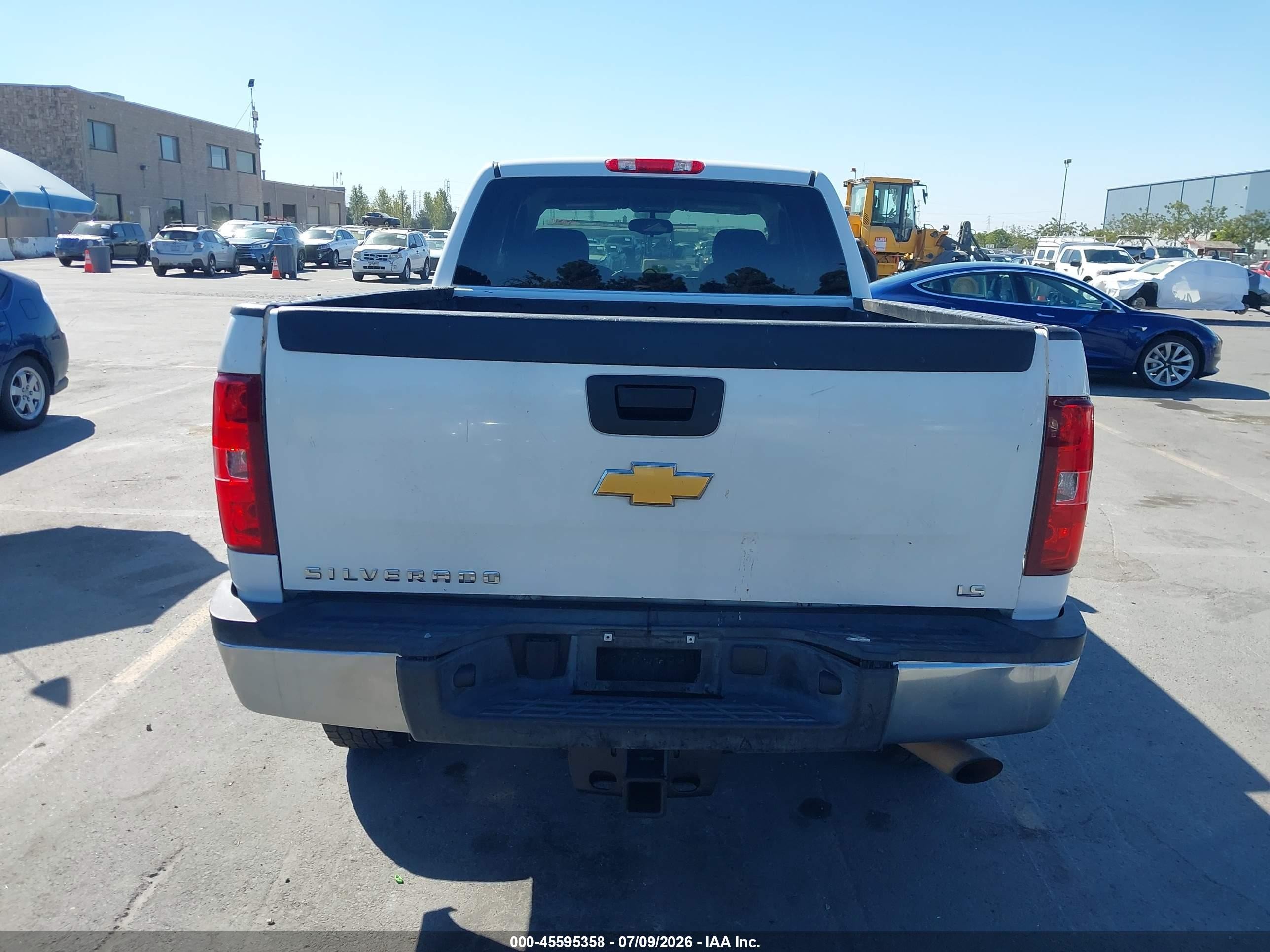 2012 Chevrolet Silverado 2500hd Work Truck White vin: 1GC2CVCG2CZ333547