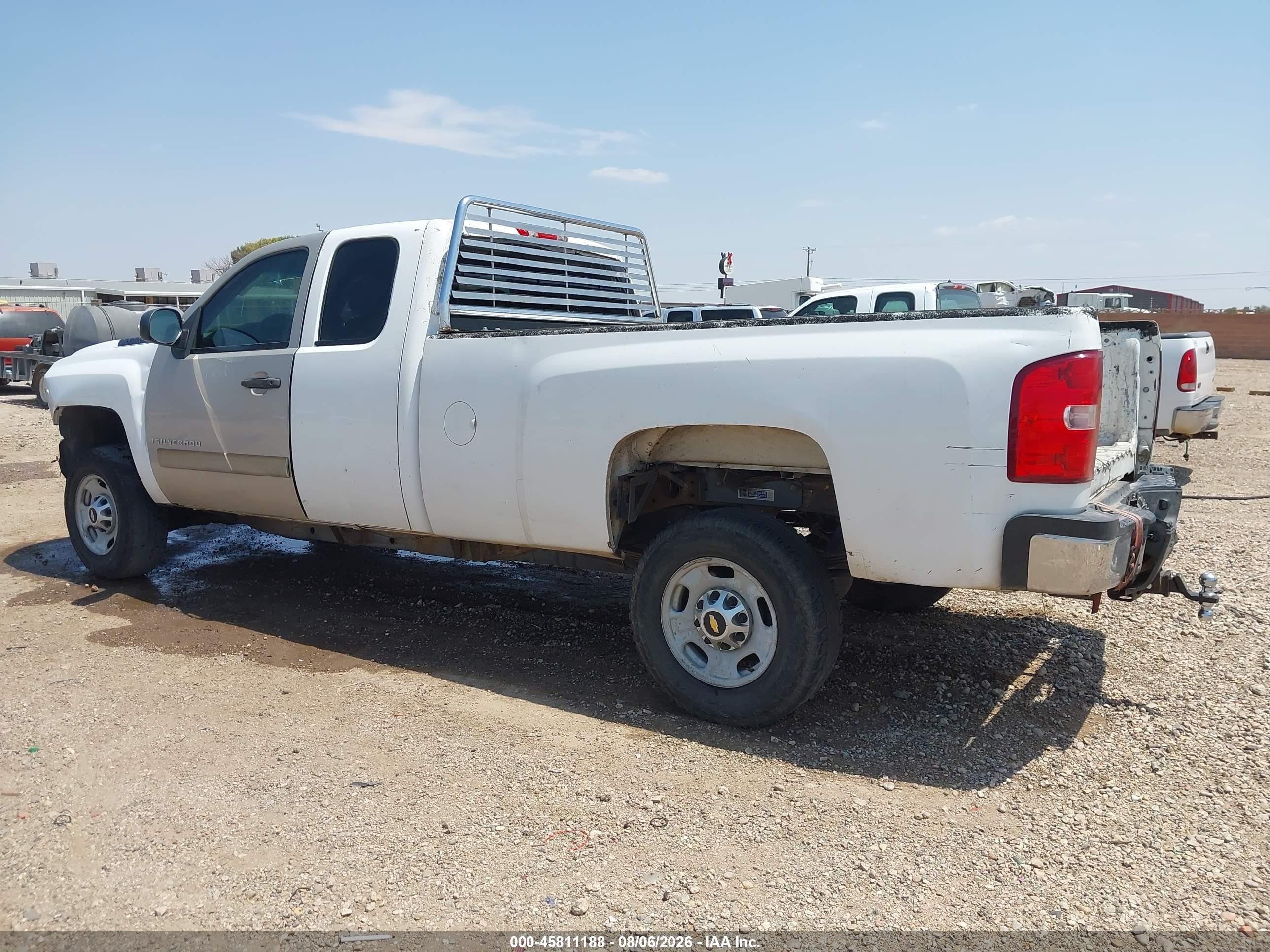 2011 Chevrolet Silverado 2500hd Work Truck White vin: 1GC2CVCG3BZ460287