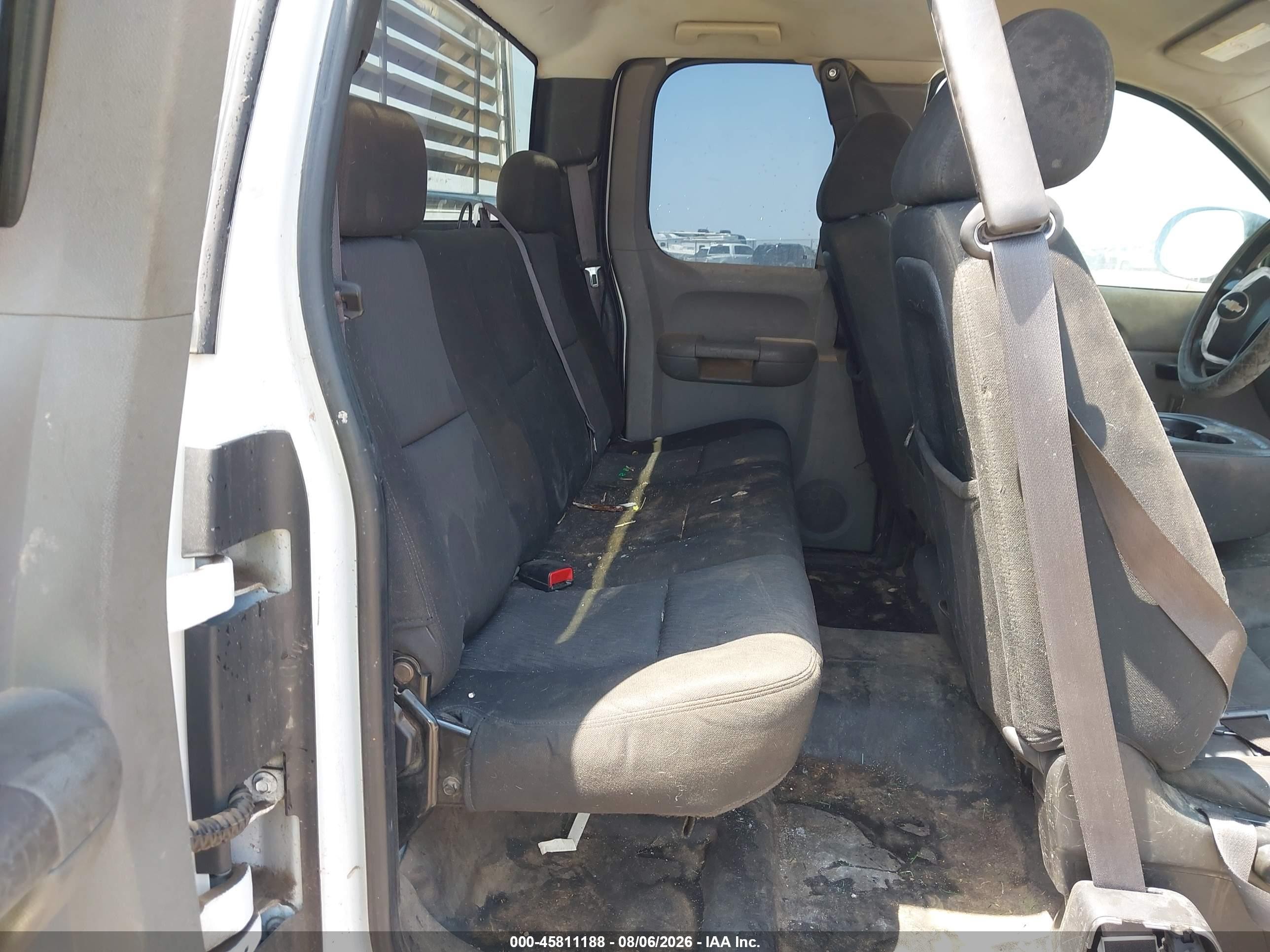 2011 Chevrolet Silverado 2500hd Work Truck White vin: 1GC2CVCG3BZ460287