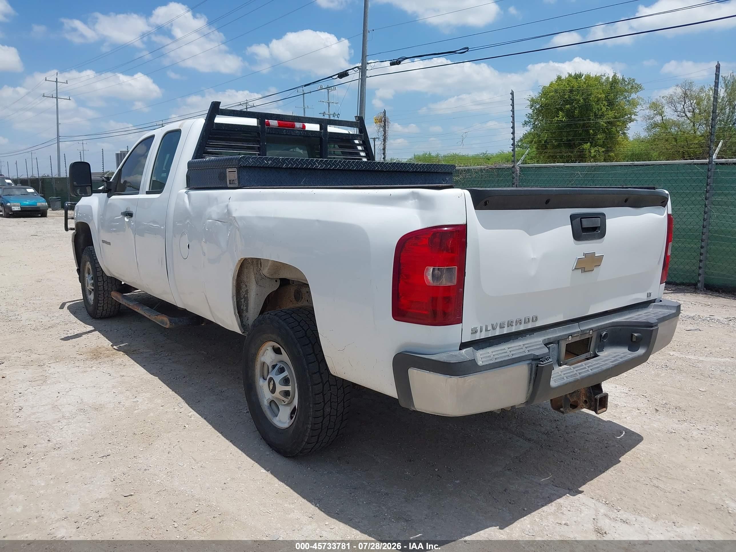 2013 Chevrolet Silverado 2500hd Work Truck White vin: 1GC2CVCG5DZ177571