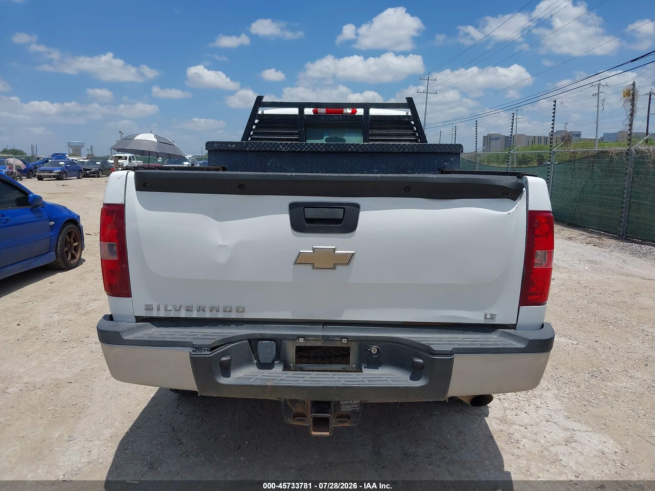 2013 Chevrolet Silverado 2500hd Work Truck White vin: 1GC2CVCG5DZ177571