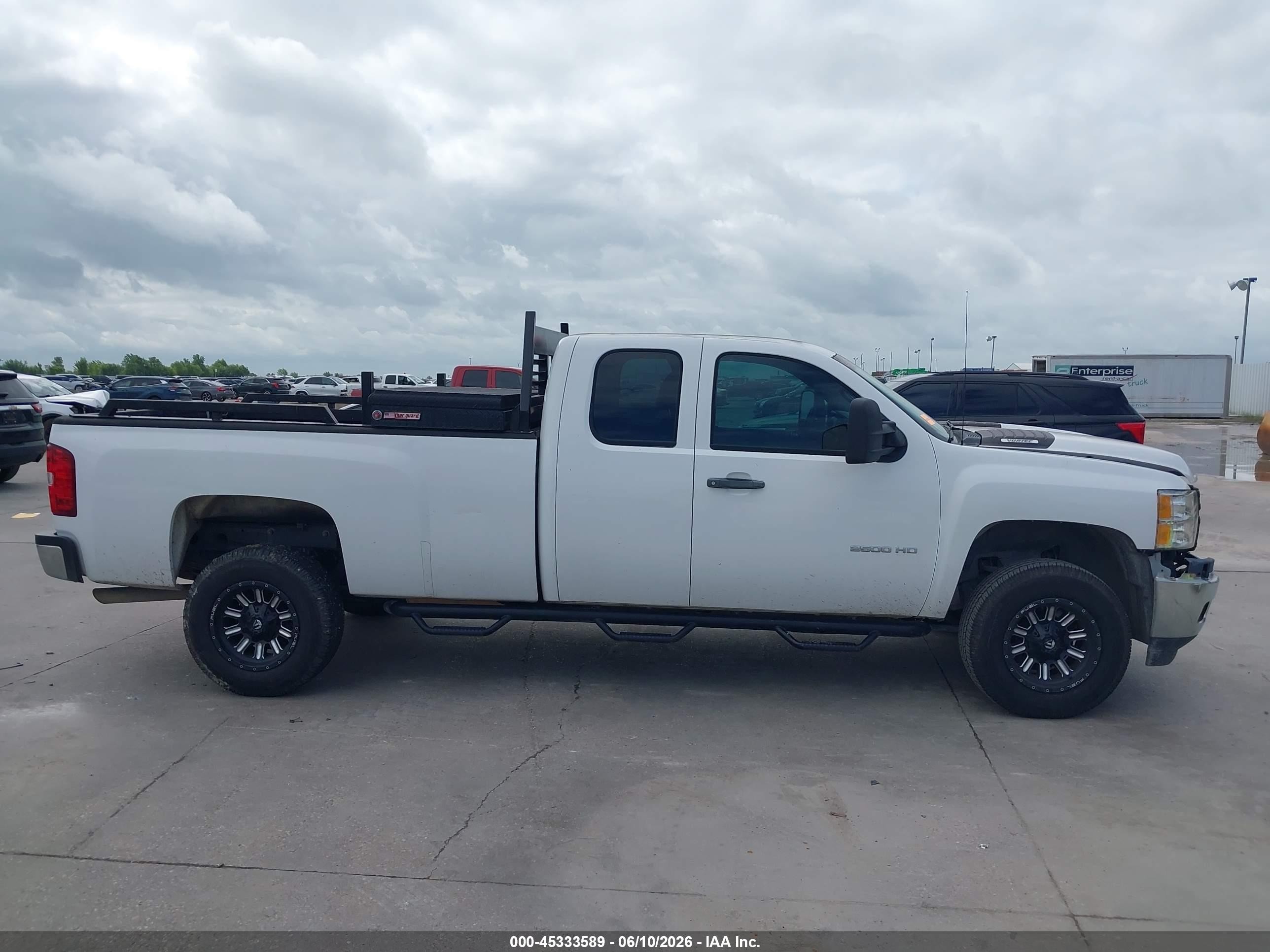 2011 Chevrolet Silverado 2500hd Work Truck Белый vin: 1GC2CVCGXBZ458326