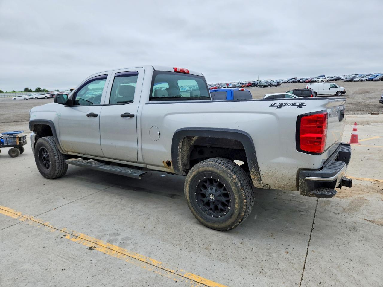2015 Chevrolet Silverado K2500 Heavy Duty Silver vin: 1GC2KUEG0FZ516363