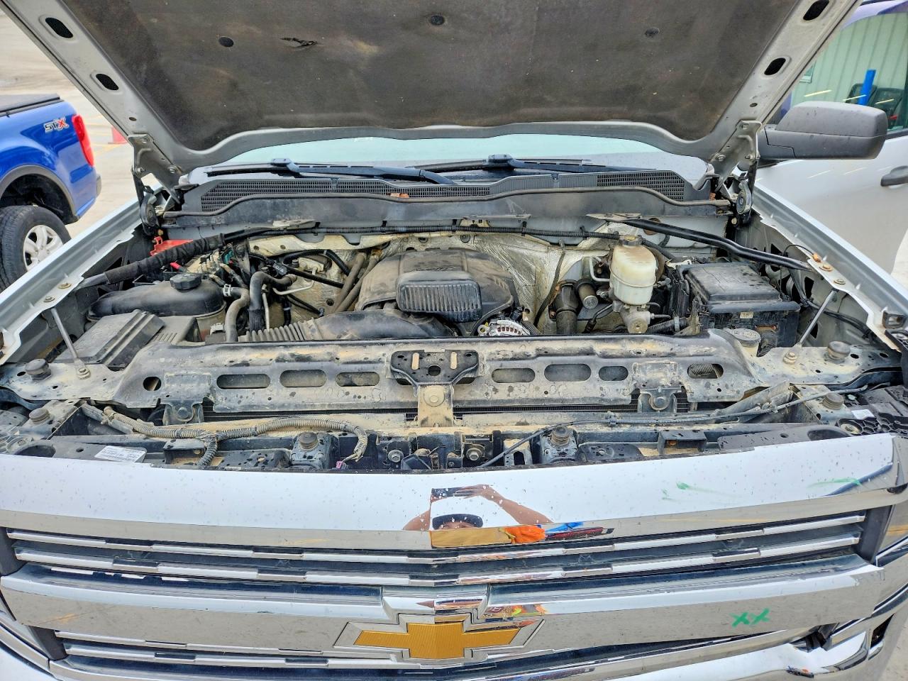 2015 Chevrolet Silverado K2500 Heavy Duty Silver vin: 1GC2KUEG0FZ516363