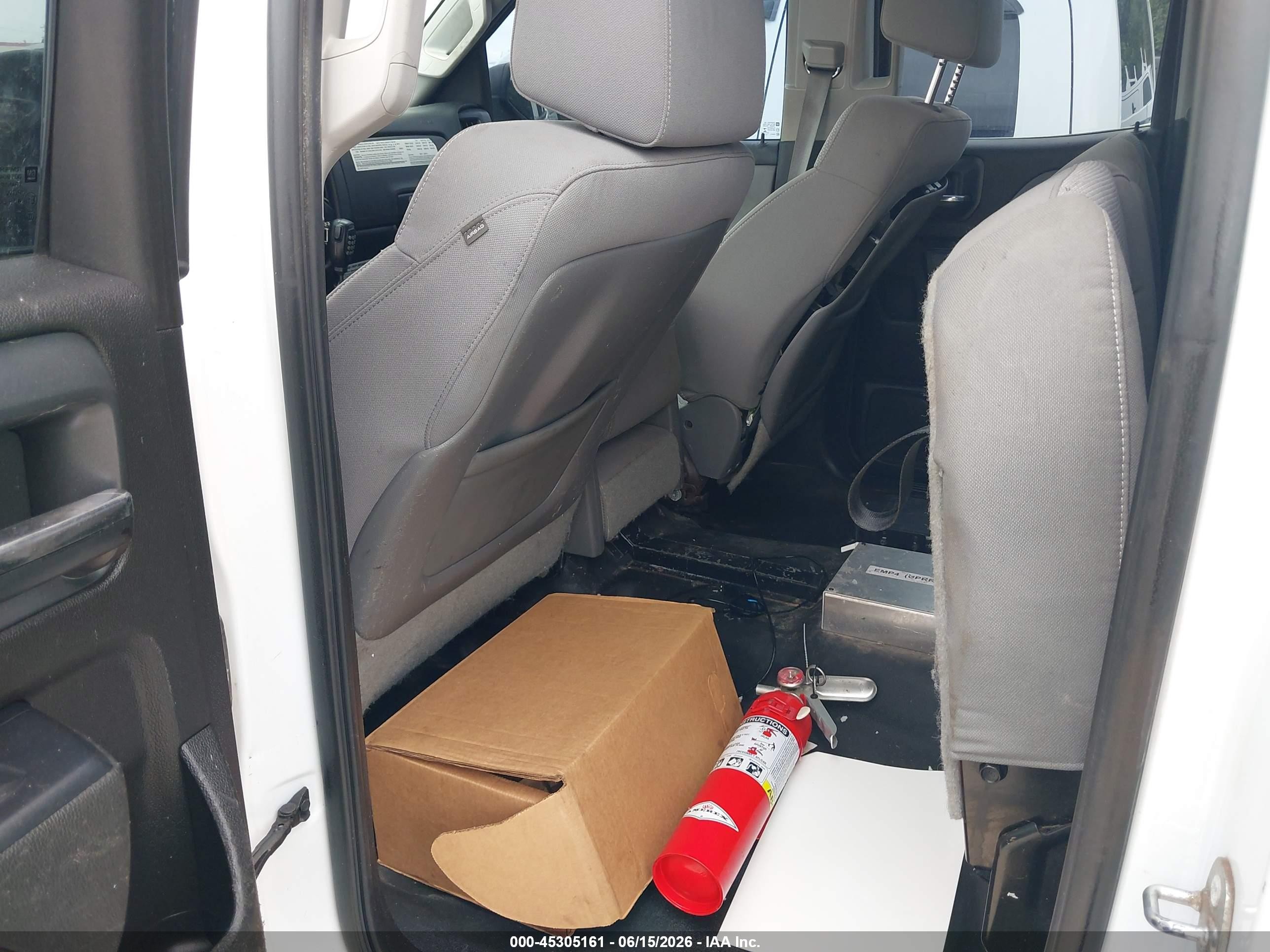 2015 Chevrolet Silverado 2500hd Wt White vin: 1GC2KUEG0FZ535267