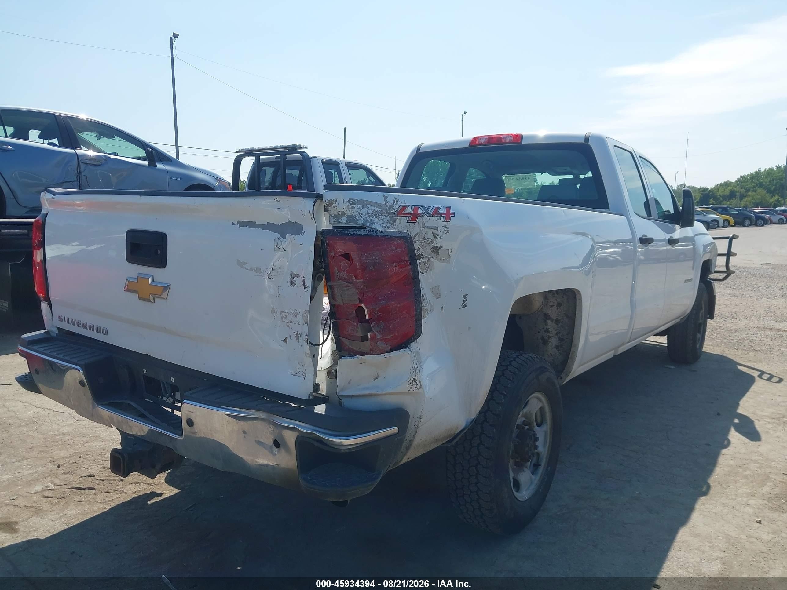 2015 Chevrolet Silverado 2500hd Work Truck White vin: 1GC2KUEG2FZ121620