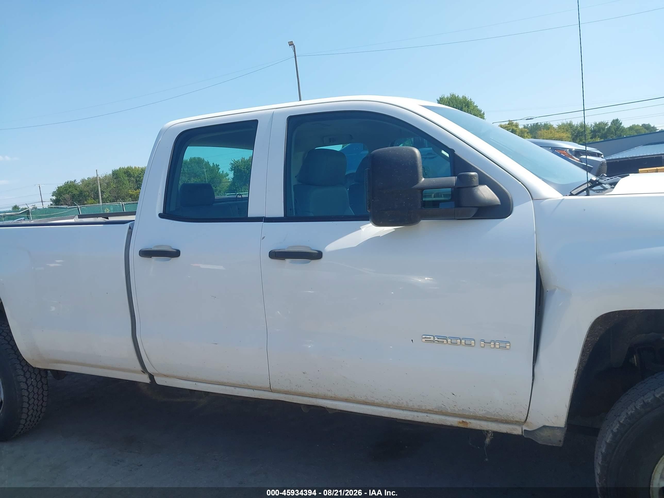 2015 Chevrolet Silverado 2500hd Work Truck White vin: 1GC2KUEG2FZ121620