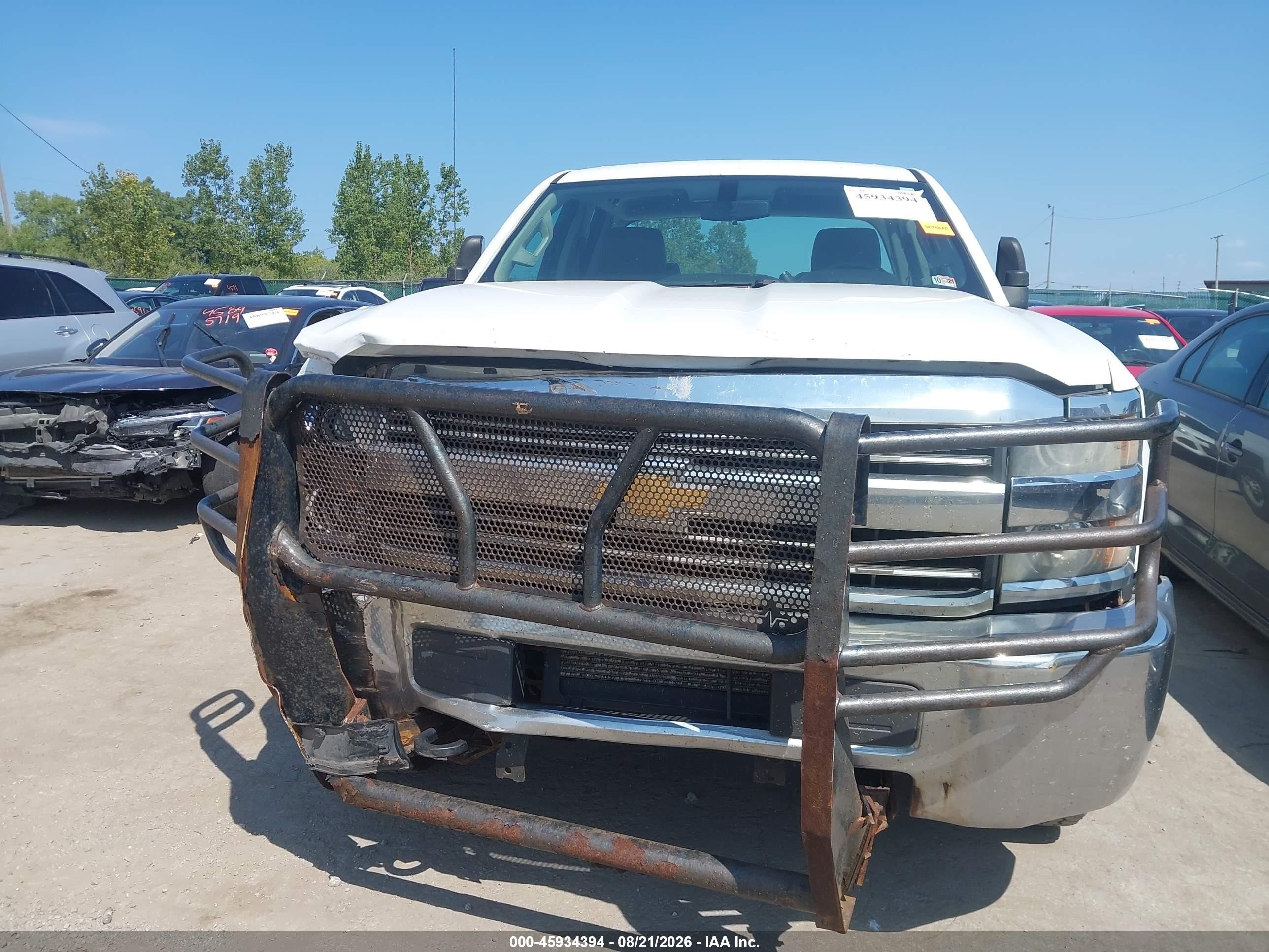 2015 Chevrolet Silverado 2500hd Work Truck White vin: 1GC2KUEG2FZ121620