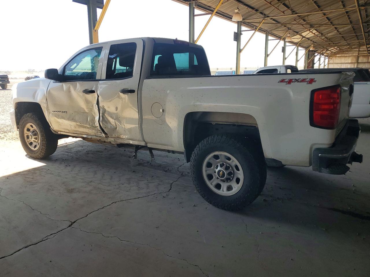 2015 Chevrolet Silverado K2500 Heavy Duty Белый vin: 1GC2KUEG2FZ542432