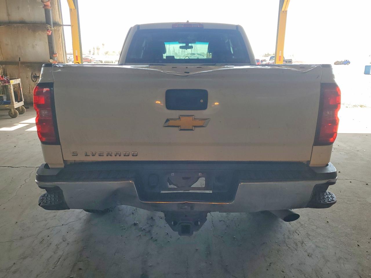 2015 Chevrolet Silverado K2500 Heavy Duty Белый vin: 1GC2KUEG2FZ542432