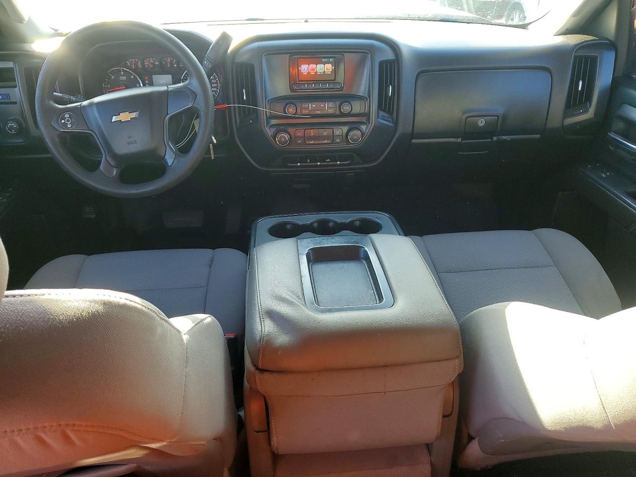 2015 Chevrolet Silverado K2500 Heavy Duty White vin: 1GC2KUEG3FZ546196