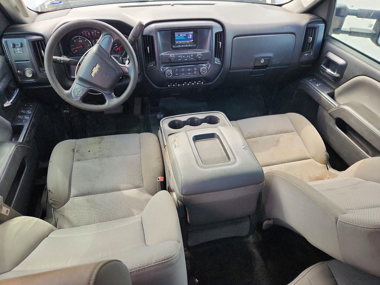 2015 Chevrolet Silverado K2500 Heavy Duty Серебряный vin: 1GC2KUEG4FZ118959