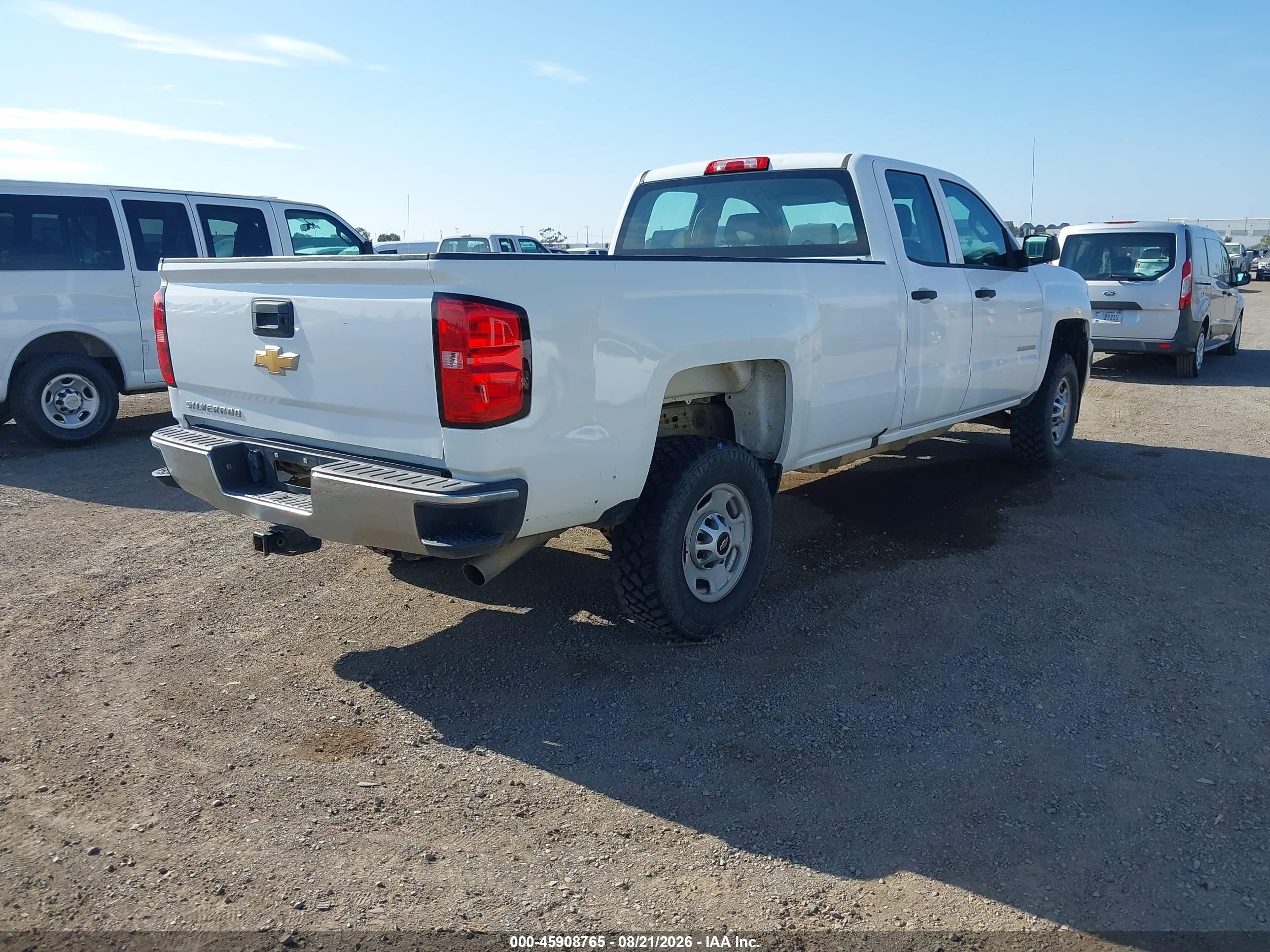 2017 Chevrolet Silverado 2500hd Work Truck White vin: 1GC2KUEG5HZ325136