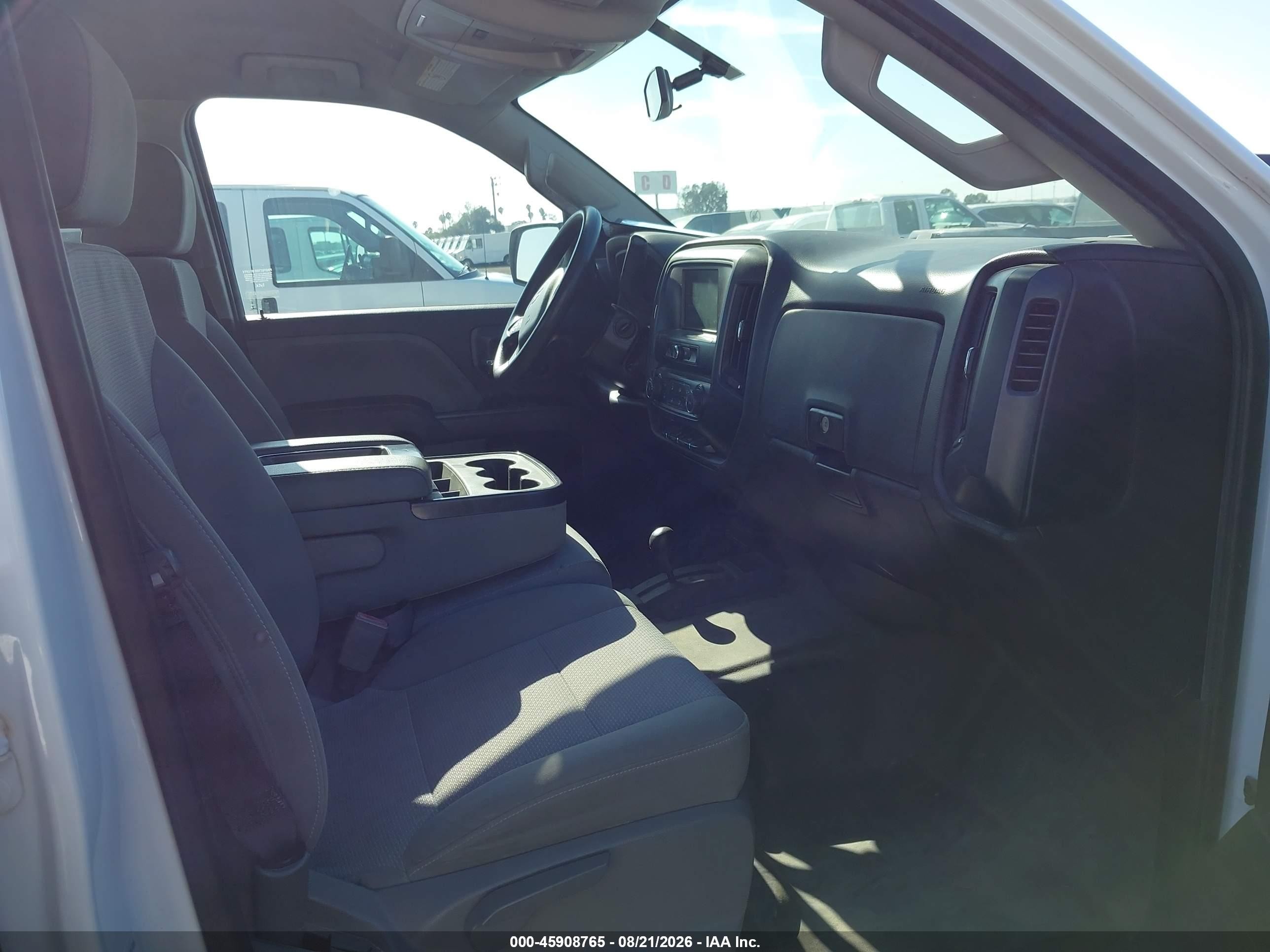 2017 Chevrolet Silverado 2500hd Work Truck White vin: 1GC2KUEG5HZ325136