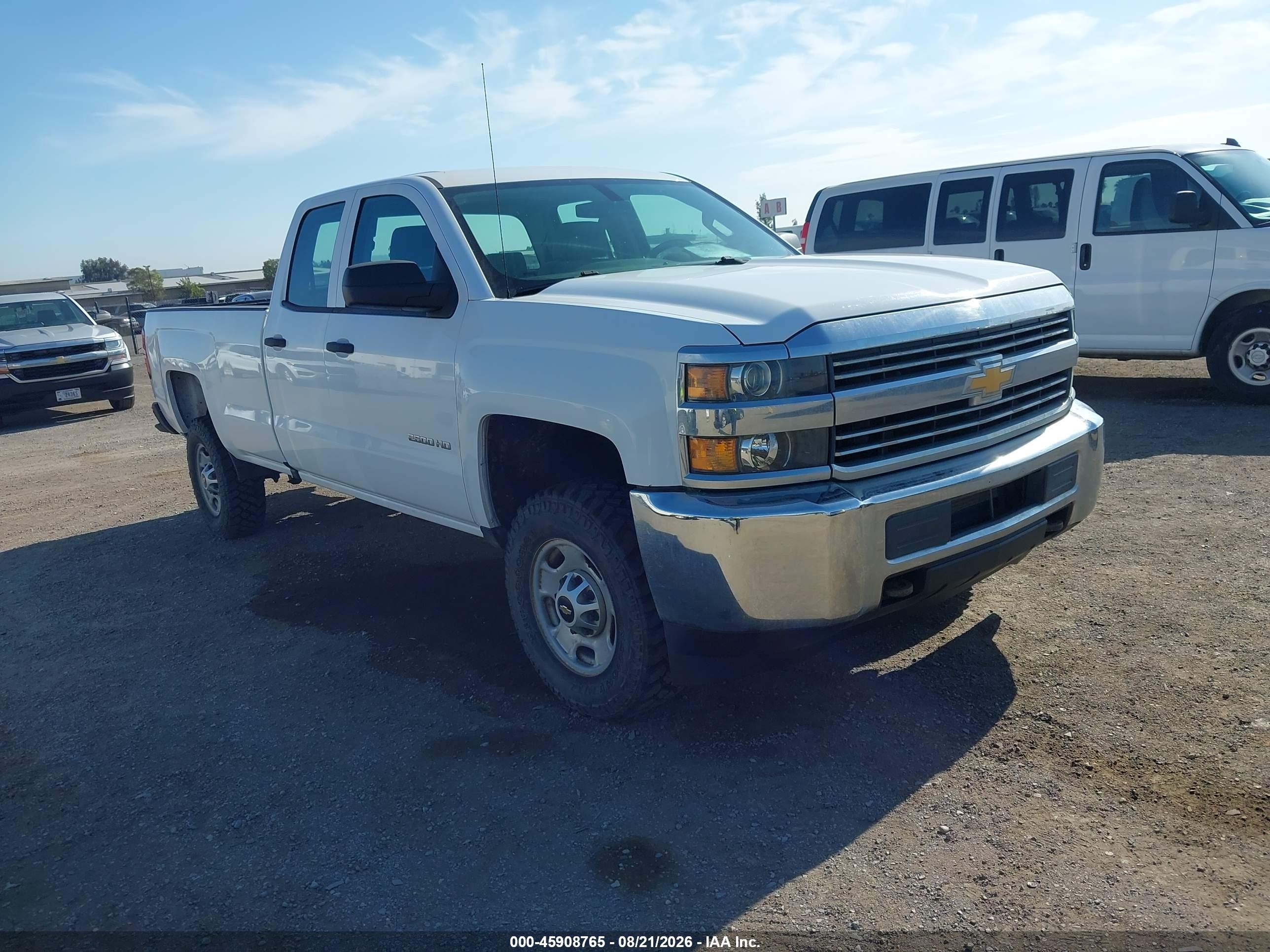 2017 Chevrolet Silverado 2500hd Work Truck White vin: 1GC2KUEG5HZ325136