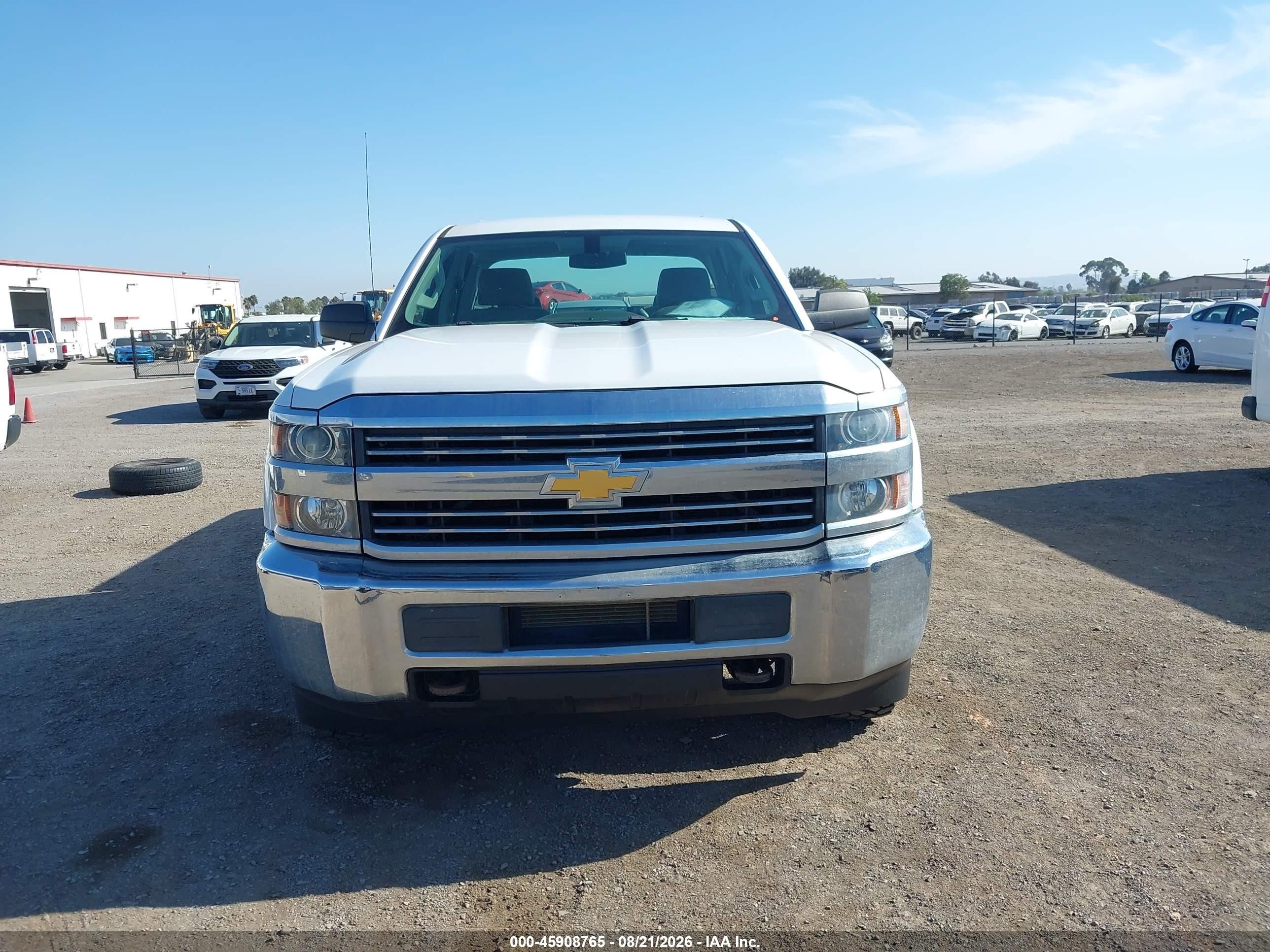 2017 Chevrolet Silverado 2500hd Work Truck White vin: 1GC2KUEG5HZ325136