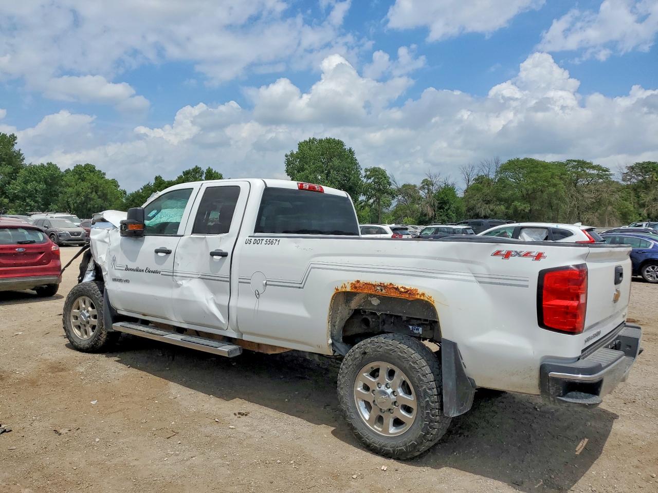 2015 Chevrolet 2500 White vin: 1GC2KUEG6FZ558343