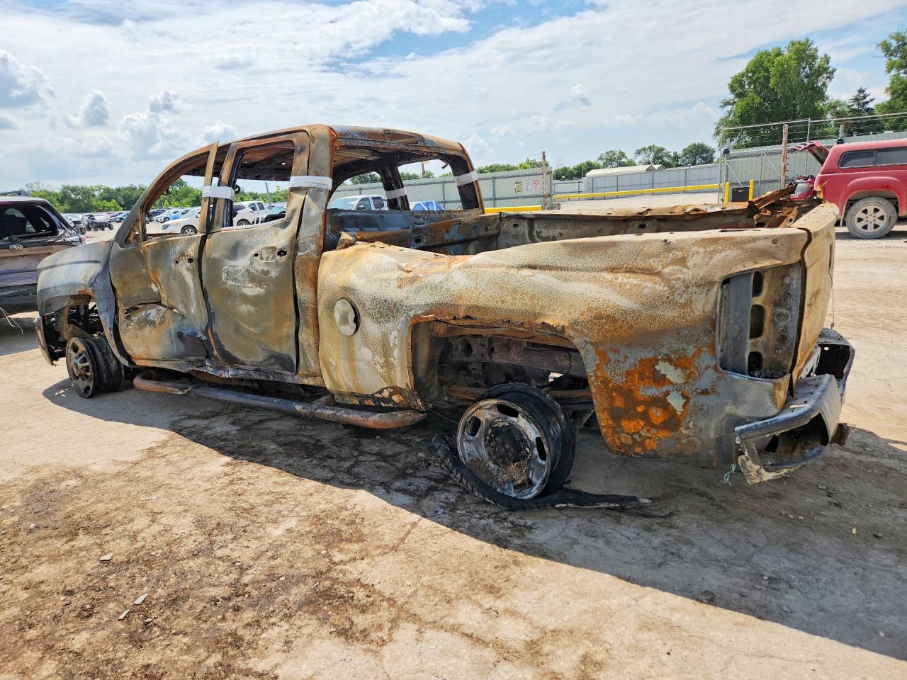 2015 Chevrolet Silverado K2500 Heavy Duty Burn vin: 1GC2KUEG9FZ510349
