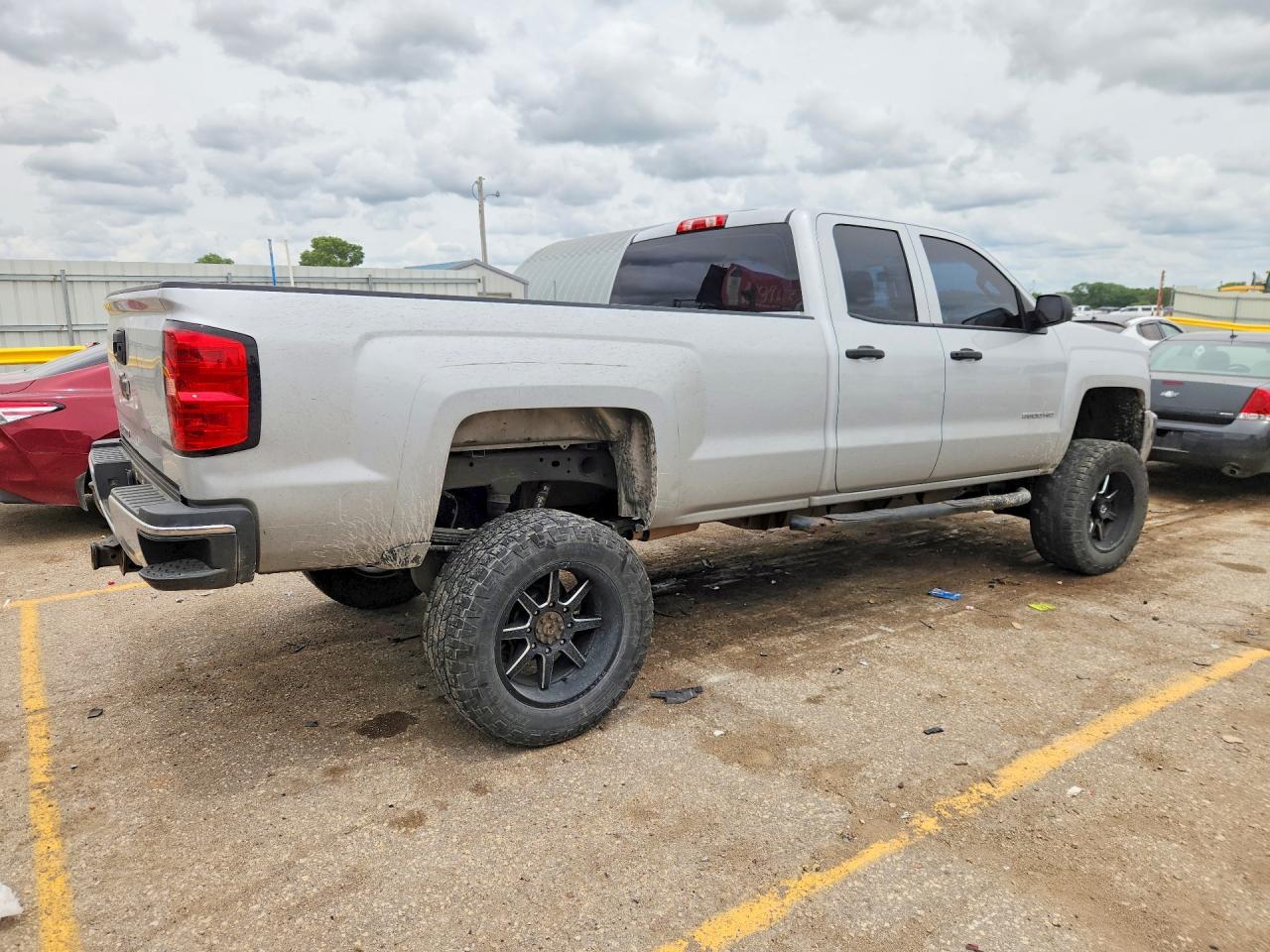 2015 Chevrolet Silverado K2500 Heavy Duty Silver vin: 1GC2KUEG9FZ517835