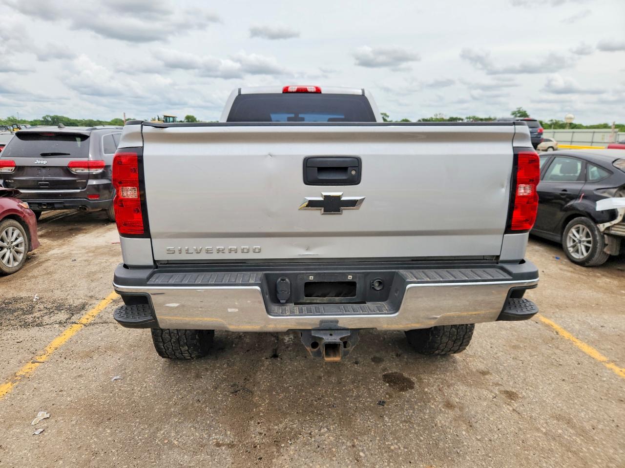2015 Chevrolet Silverado K2500 Heavy Duty Silver vin: 1GC2KUEG9FZ517835
