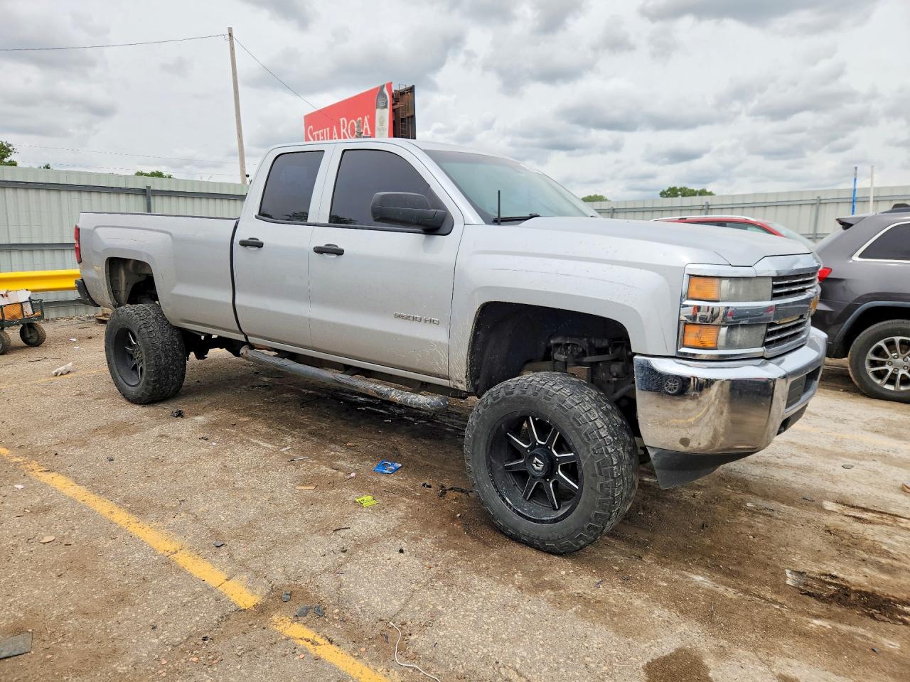 2015 Chevrolet Silverado K2500 Heavy Duty Silver vin: 1GC2KUEG9FZ517835