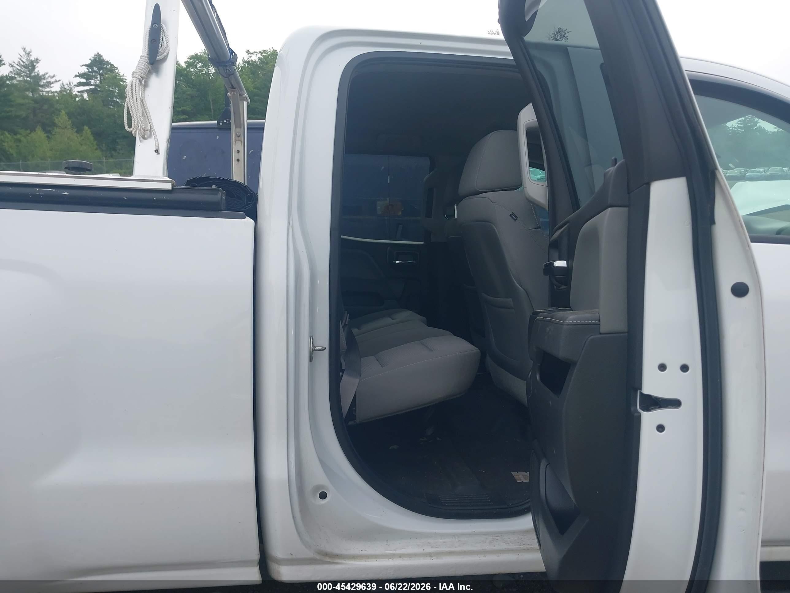 2015 Chevrolet Silverado 2500hd Wt White vin: 1GC2KUEG9FZ547532