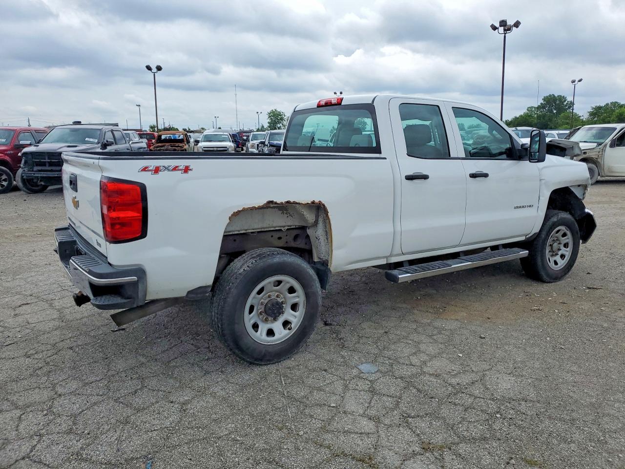 2015 Chevrolet Silverado K2500 Heavy Duty Белый vin: 1GC2KUEGXFZ528939